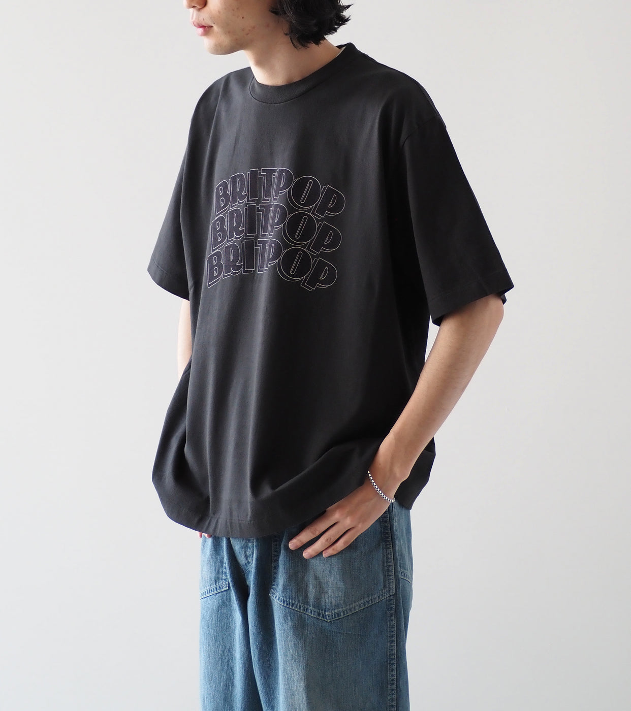 blurhms ROOTSTOCK BRITPOP Print Tee WIDE , Ink Black × Black-Pt
