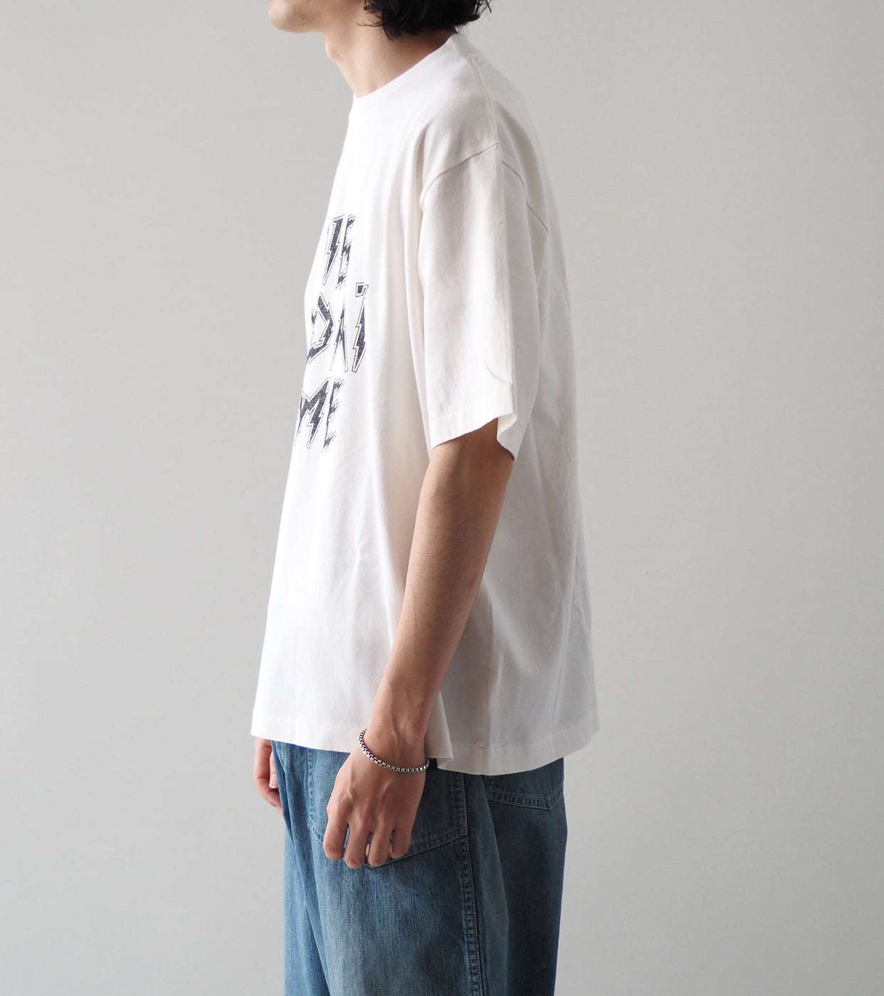 blurhms ROOTSTOCK DADAISM Print Tee WIDE , White × Black-PT