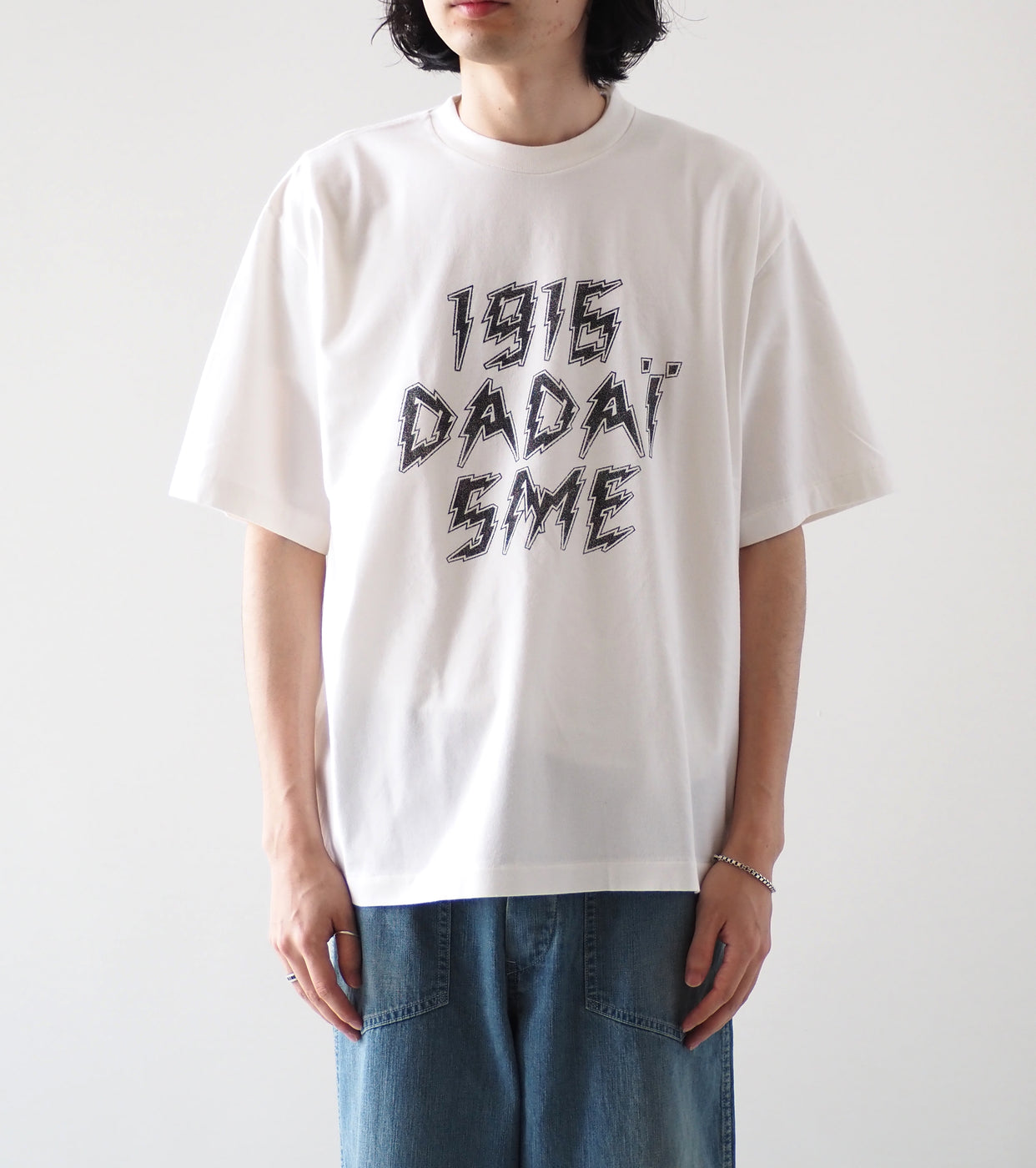 blurhms ROOTSTOCK DADAISM Print Tee WIDE , White × Black-PT