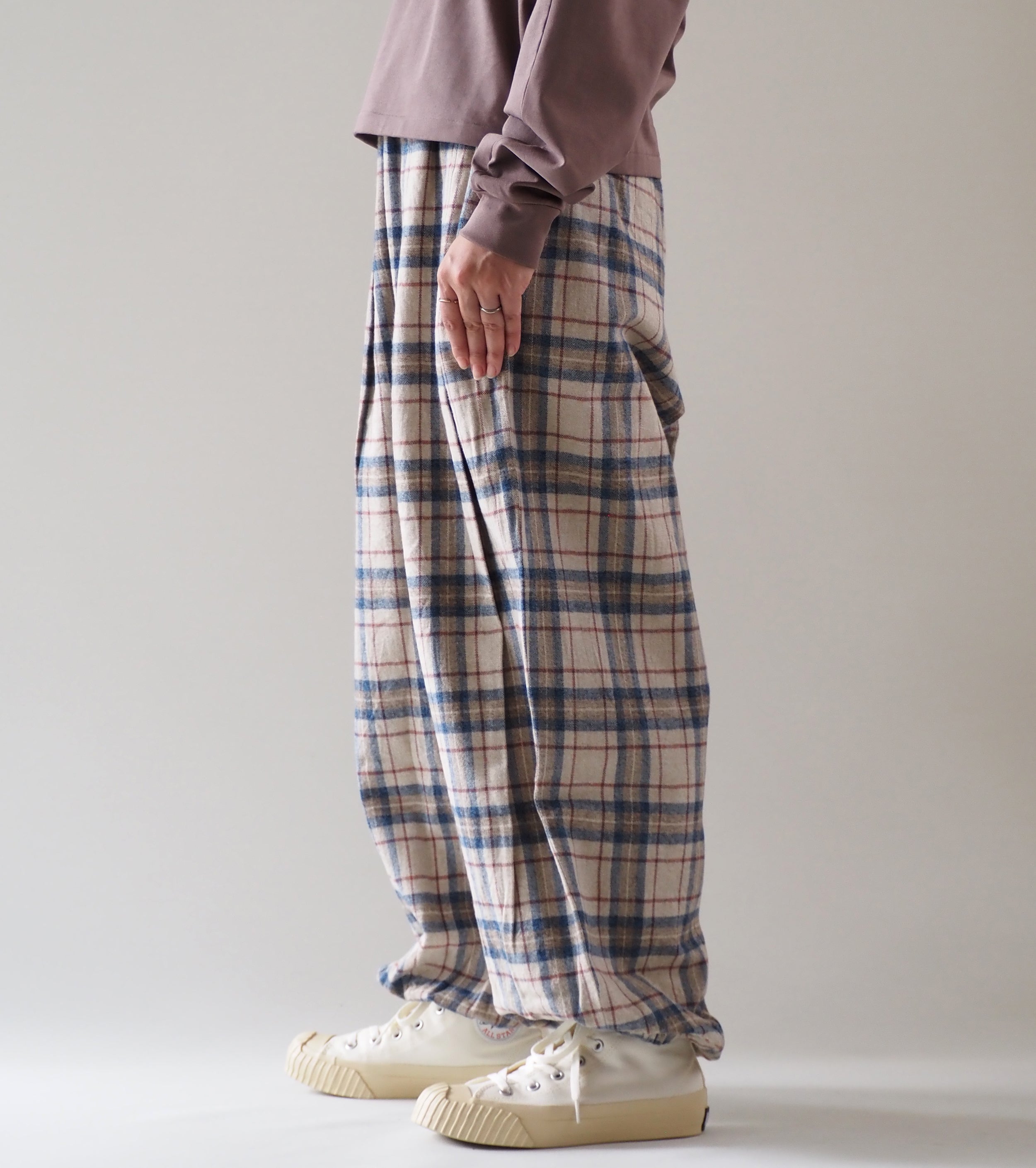 Yarmo Wide Tuck Easy PT Flannel  , Sax Beige