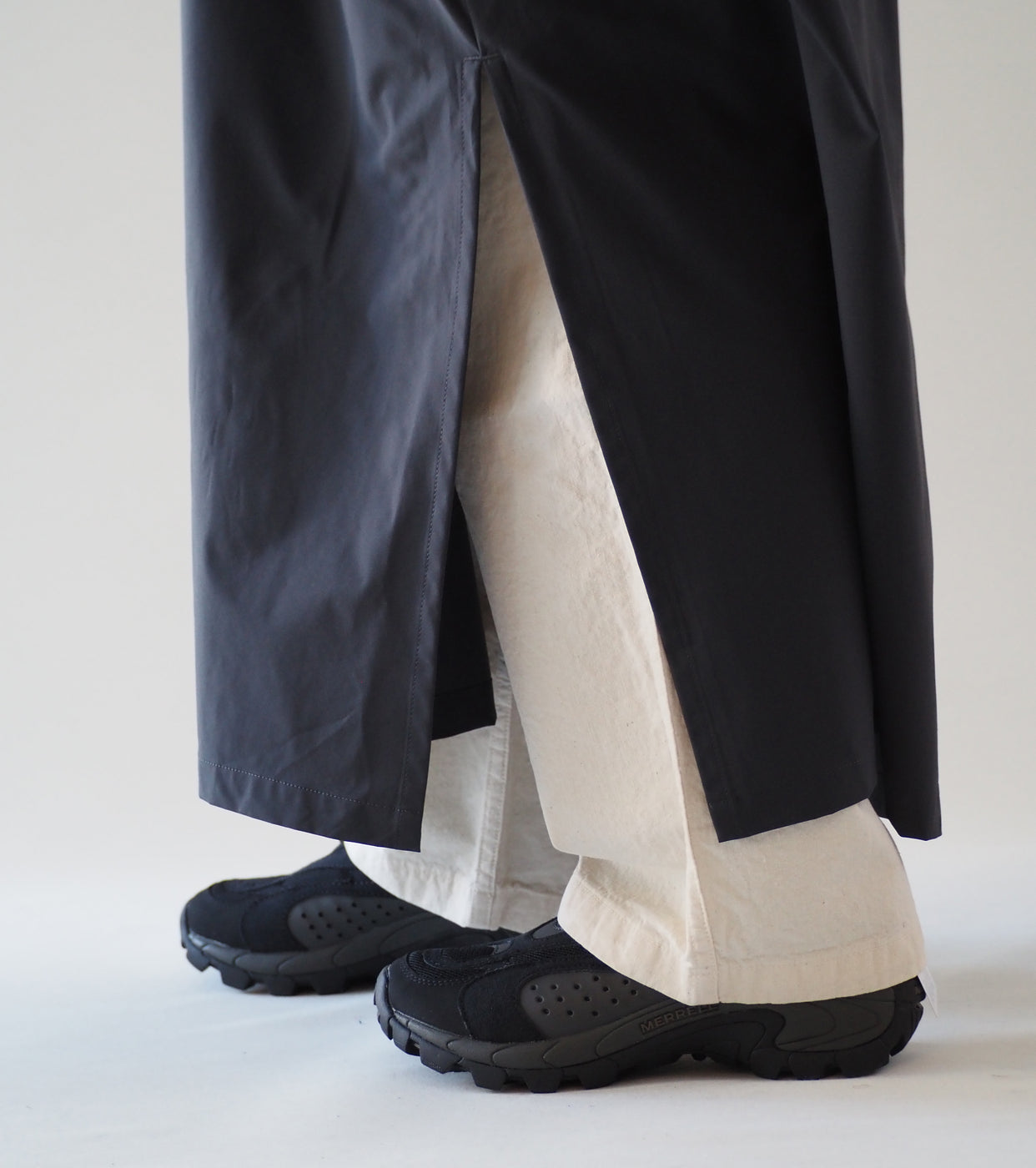 Americana Nylon Ventilation Dress, Charcoal Gray
