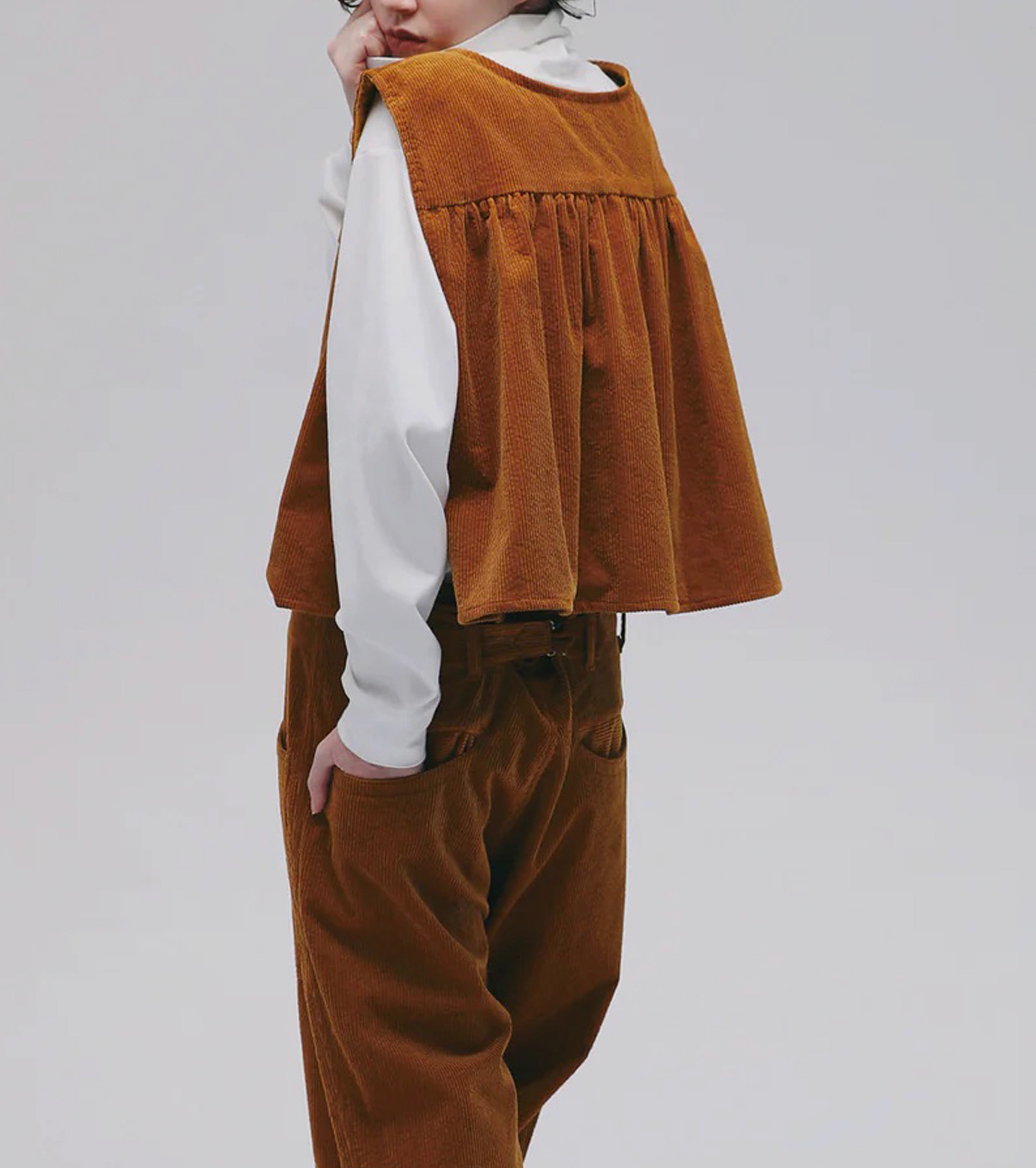 Yarmo Cropped Tabard , Gold