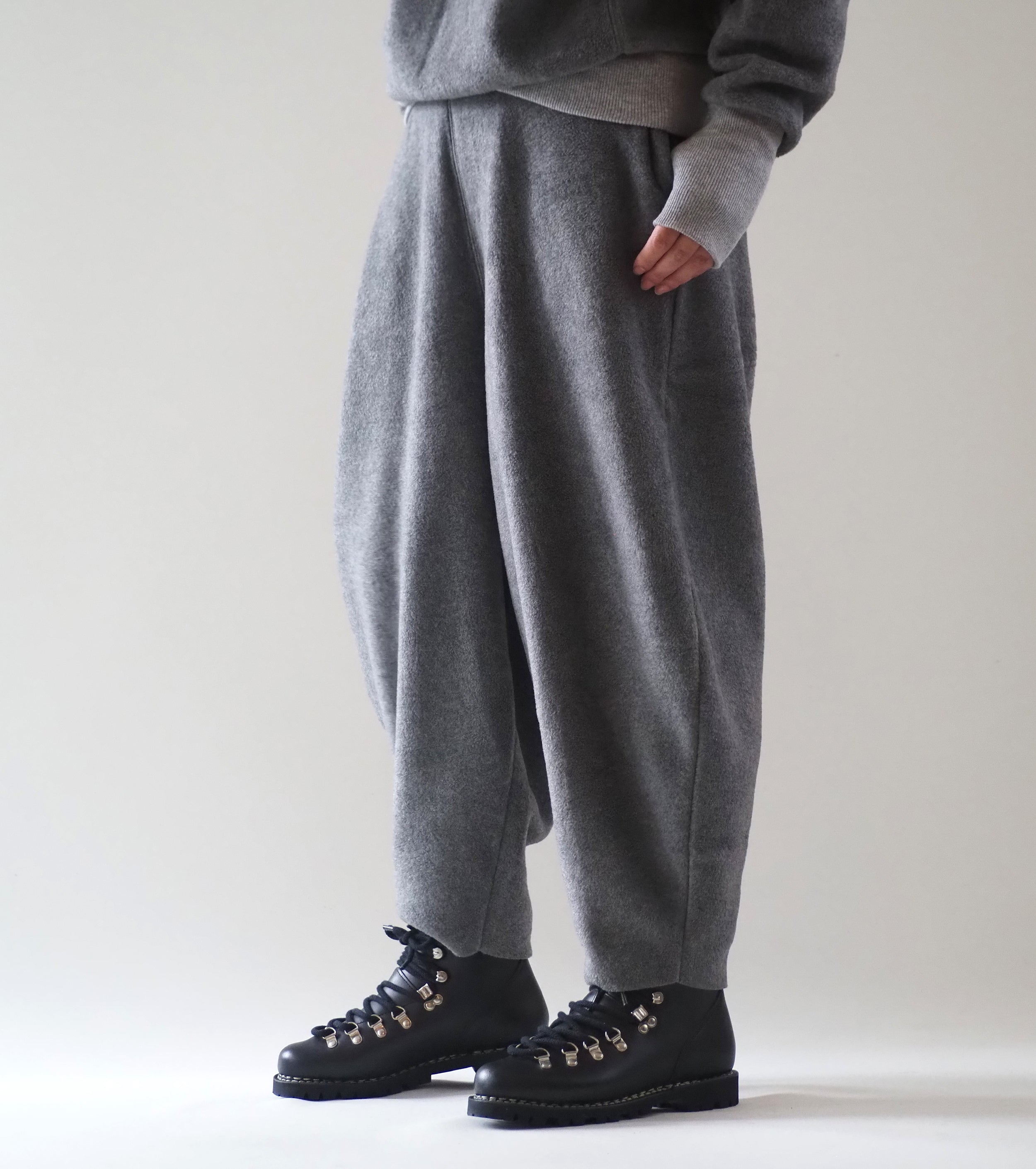 ALWEL フリース ペグ パンツ,Gray