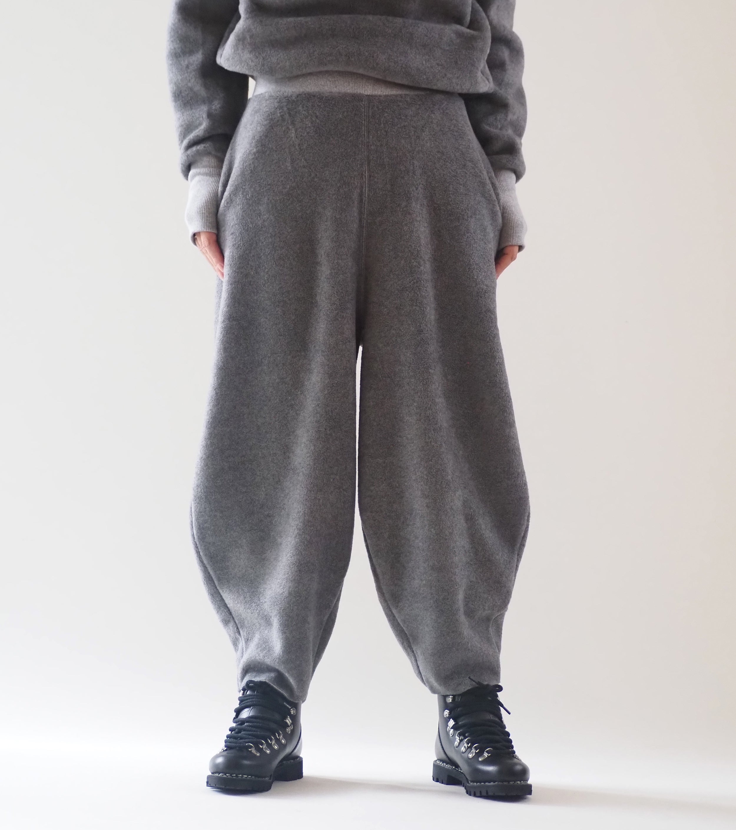 ALWEL FLEECE PEG PANTS , Gray