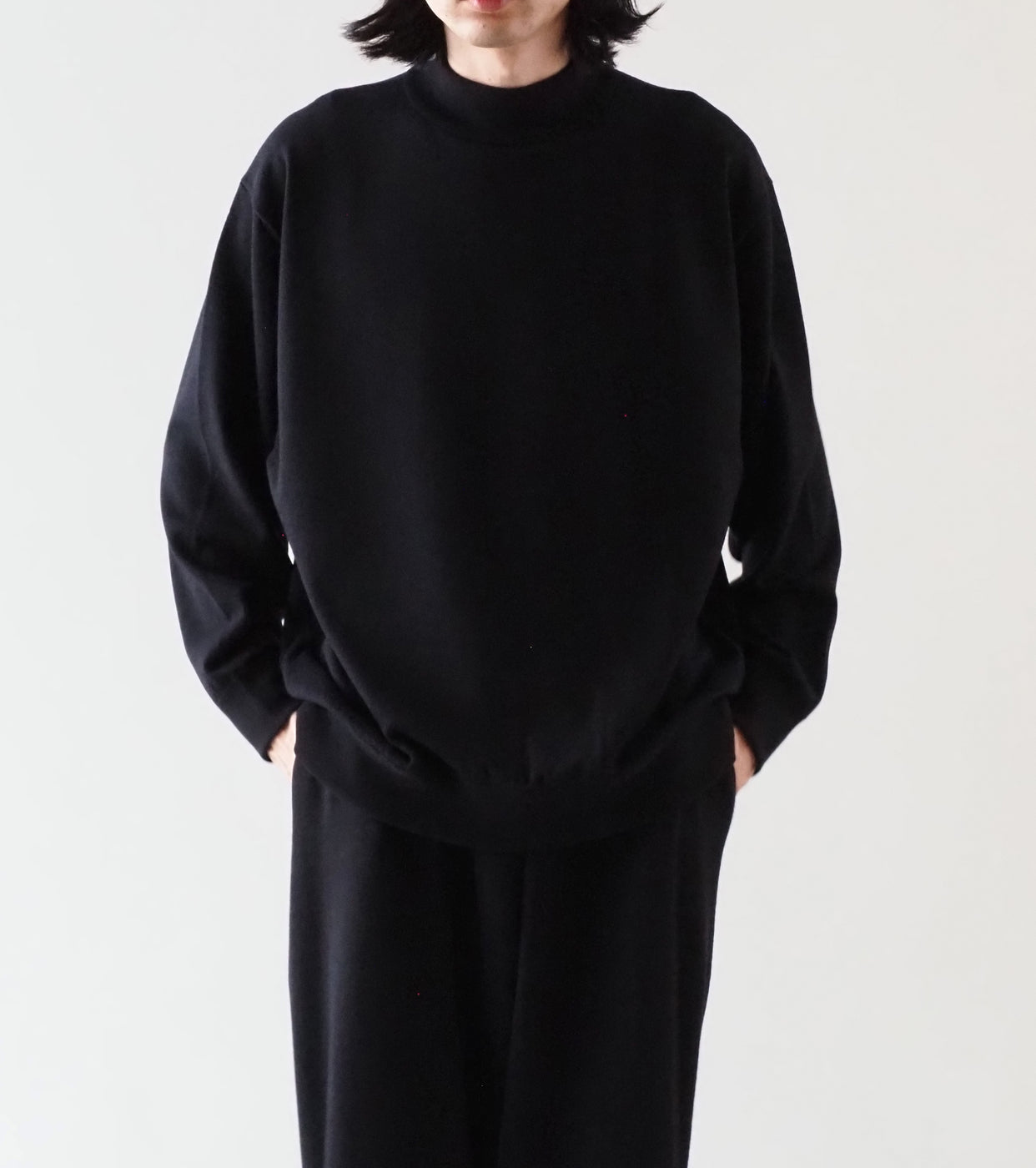 COMOLI Wool Mock Neck Knit , Black