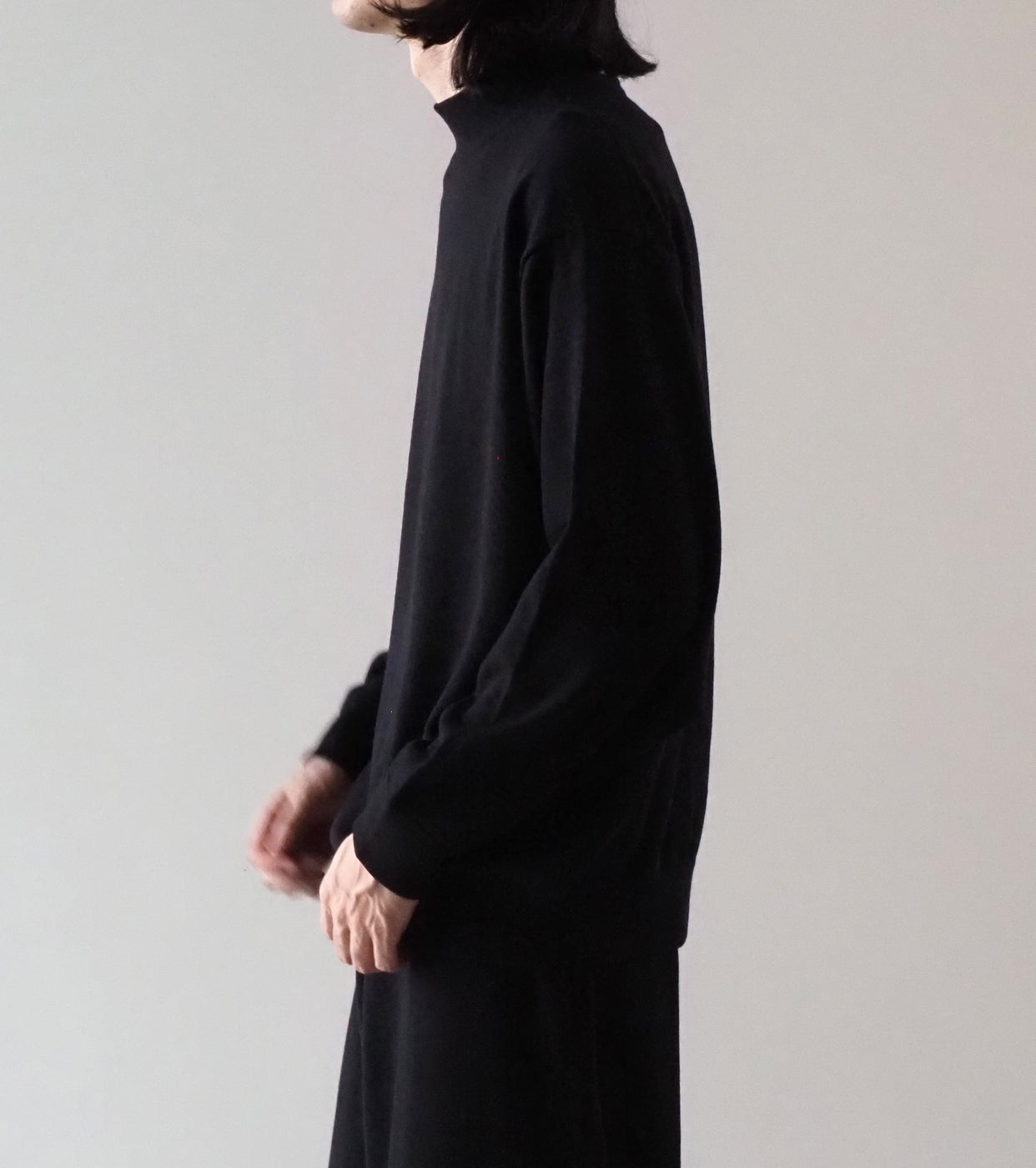 COMOLI Wool Mock Neck Knit , Black