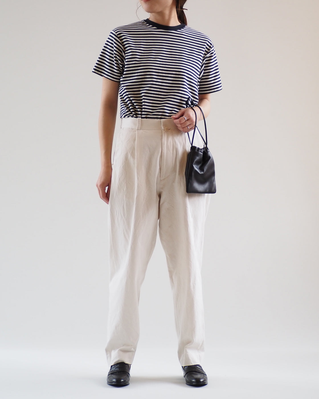 Tucked taper, Light Beige