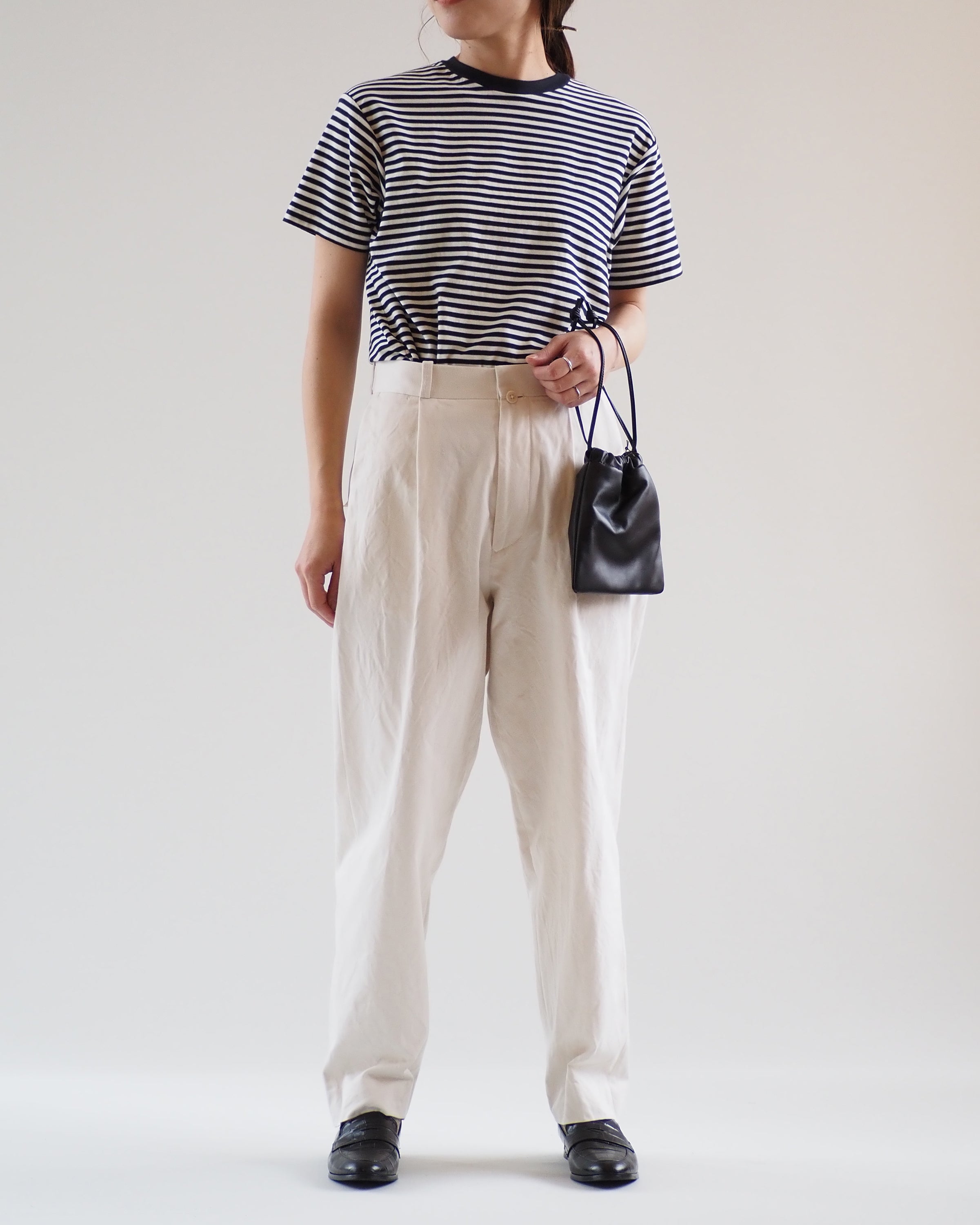 Tucked taper, Light Beige