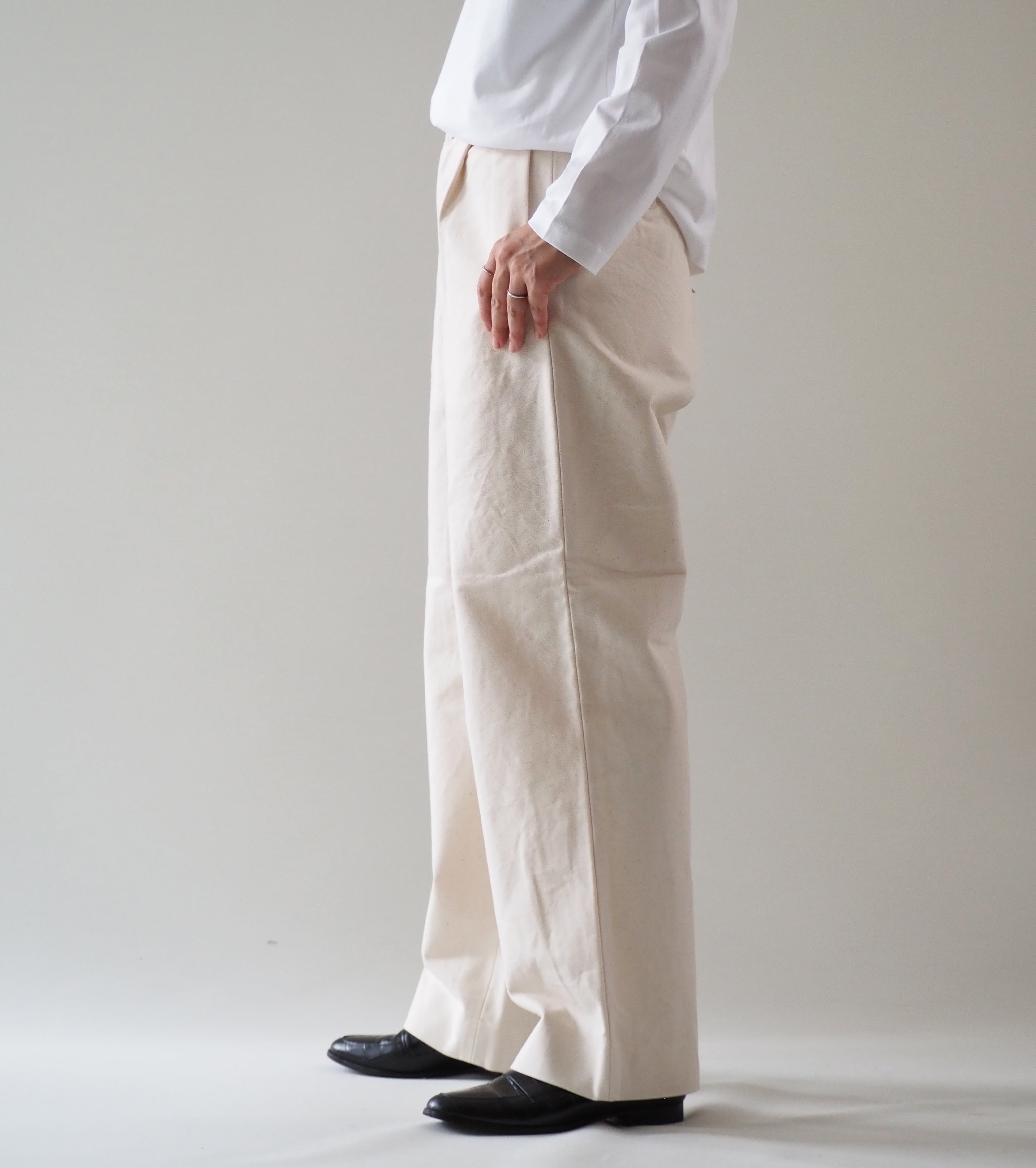 YAECA CANVAS DESIGN Chino Tuck Straight , Natural