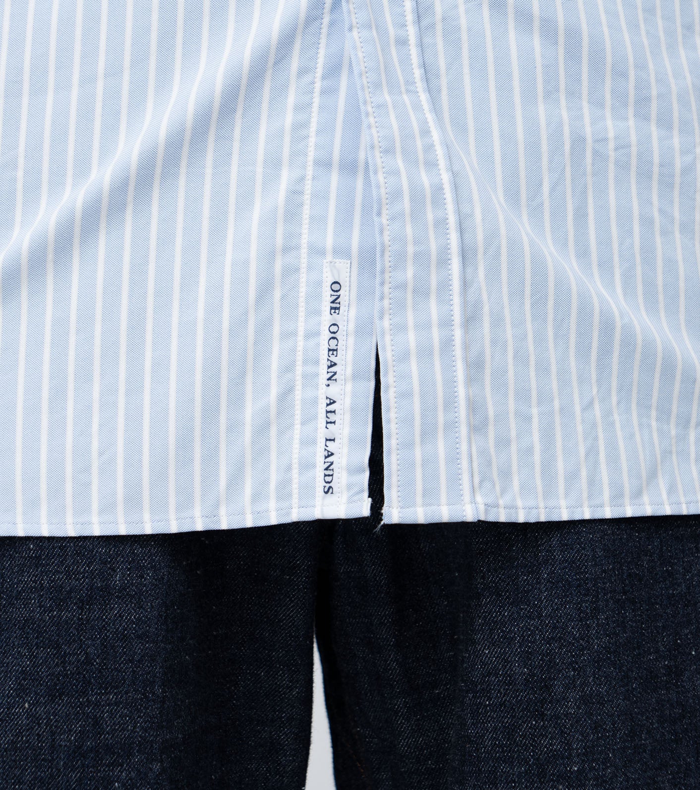 nanamica Button down striped windshirt, Navy