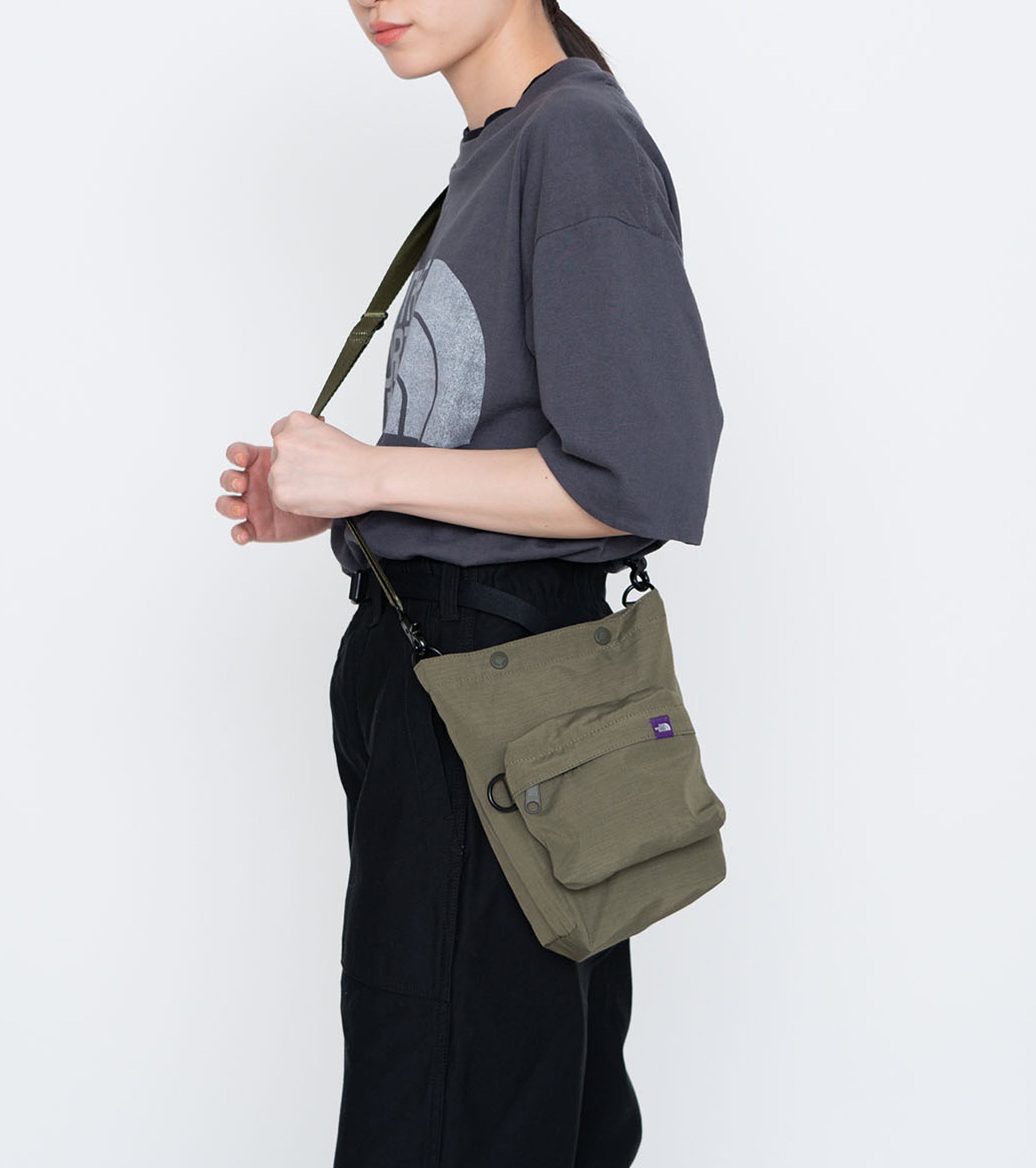 マウンテン ウィンド マルチ バック ,Olive – Navyblue