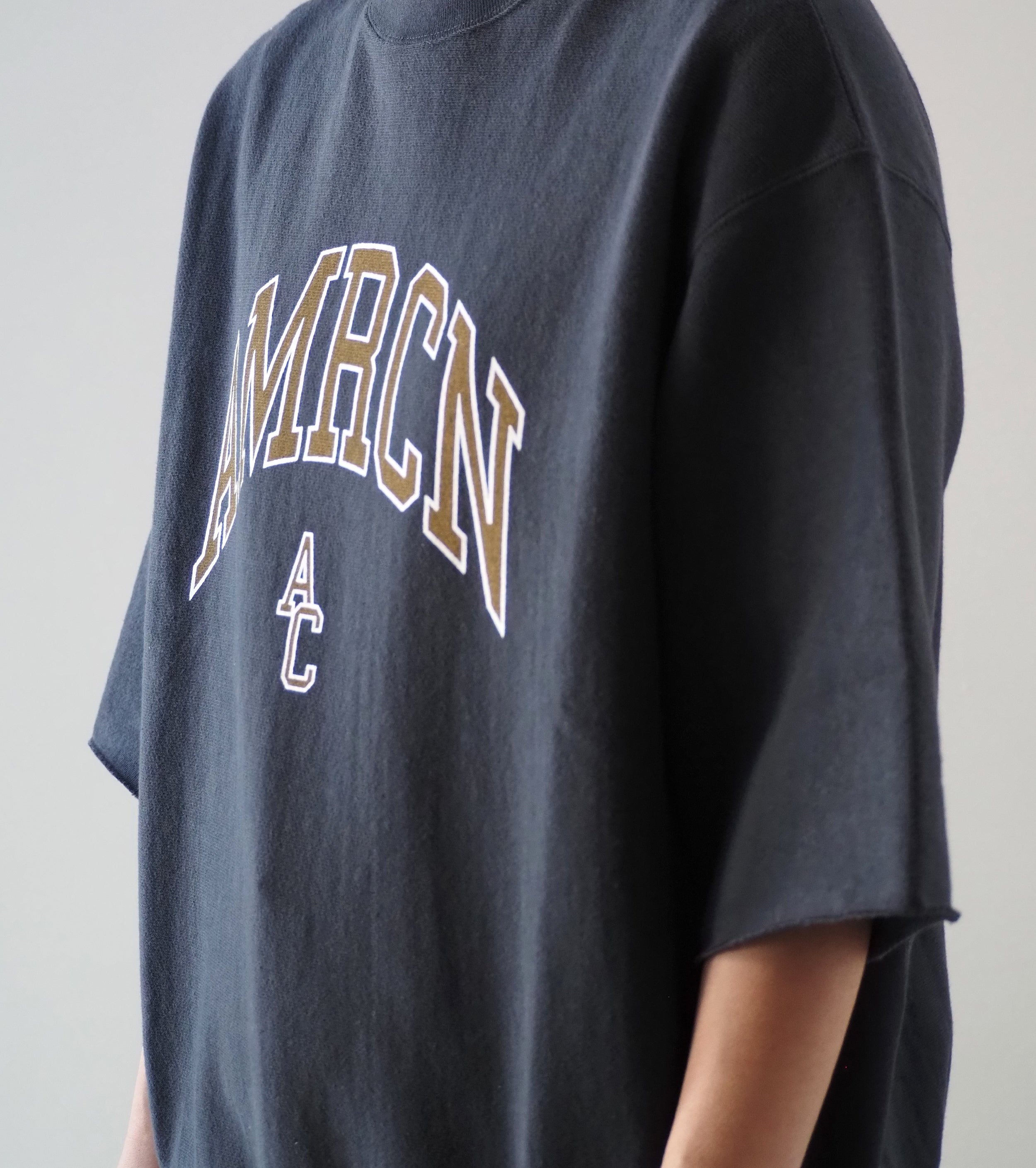 Americana Cut Off Reverse Weave Sweat Shirt , Sumikuro