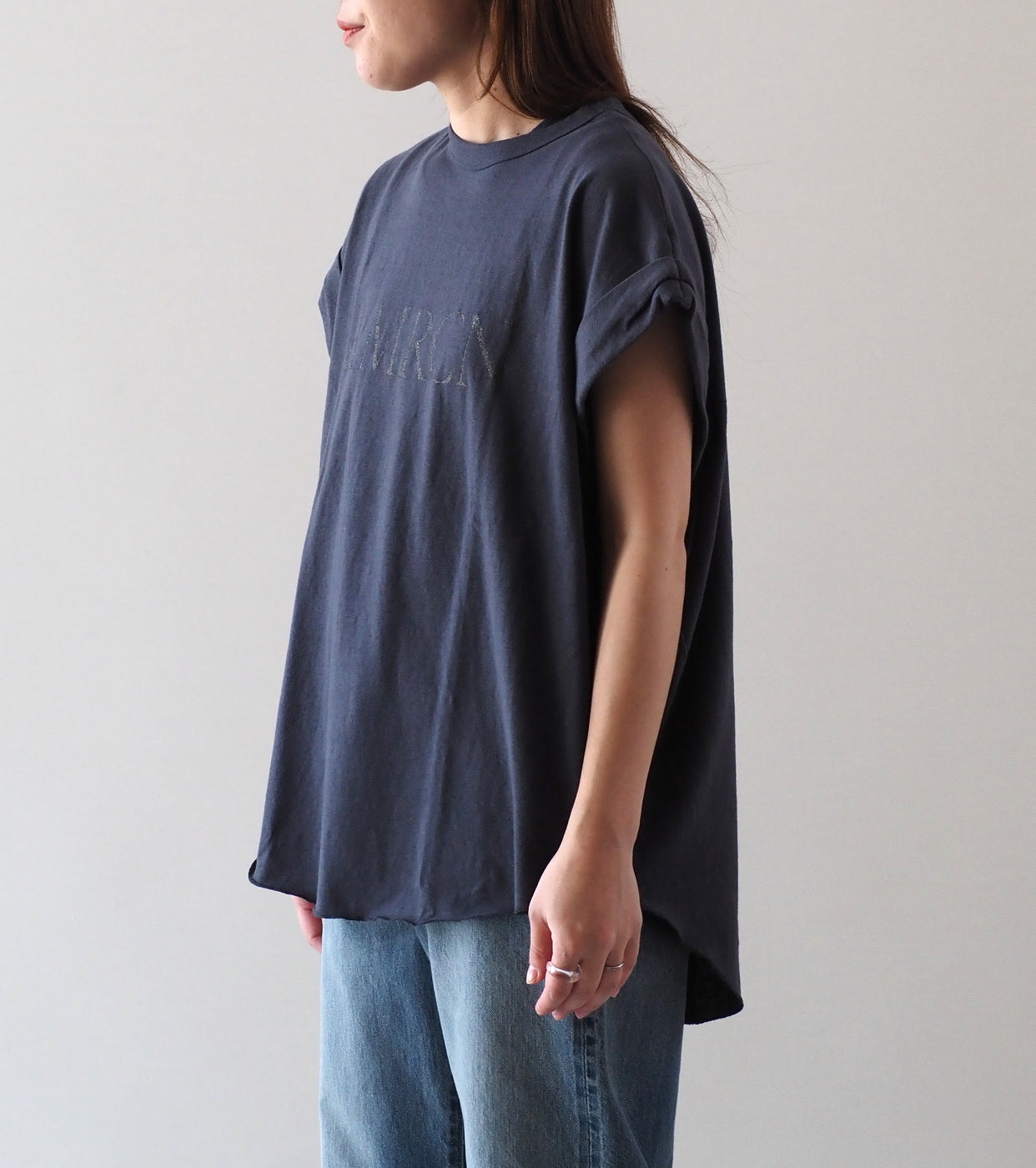 Americana Roll Up Sleeve T-Shirt , Sumikuro