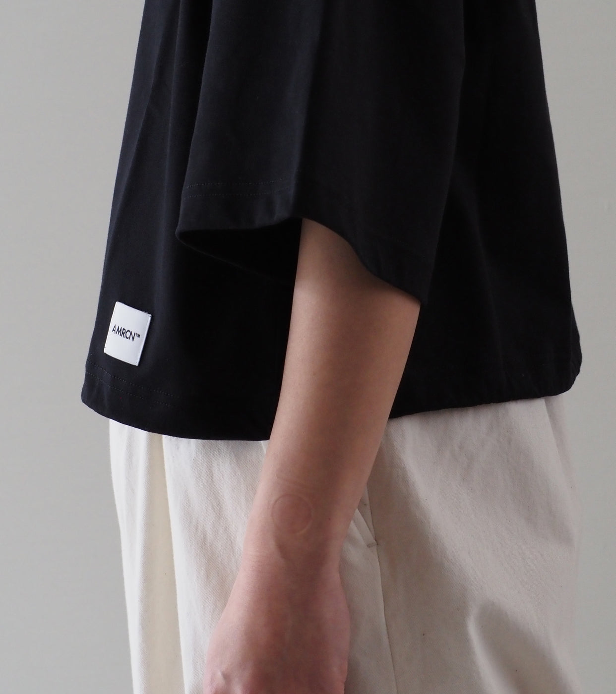 Americana Drawstring Hem Wide Cropped T-Shirt , Black
