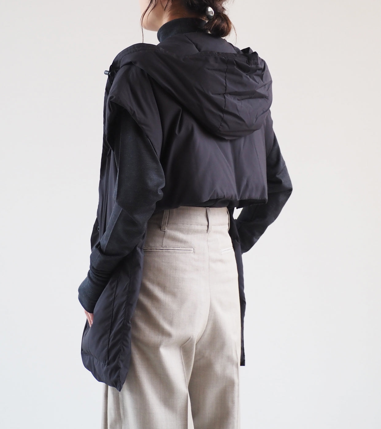 blurhms Down Stole Jacket, Black