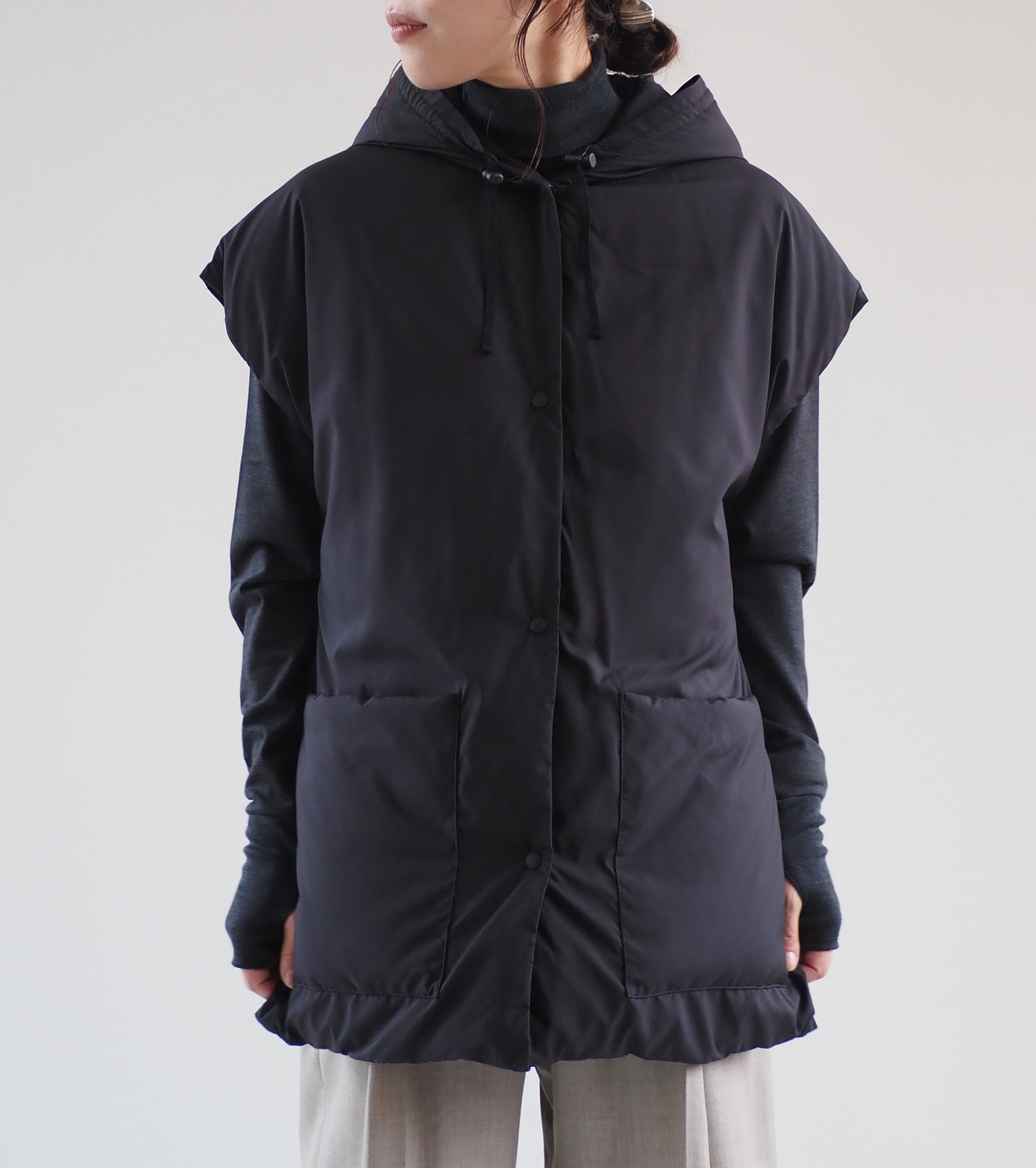blurhms Down Stole Jacket, Black