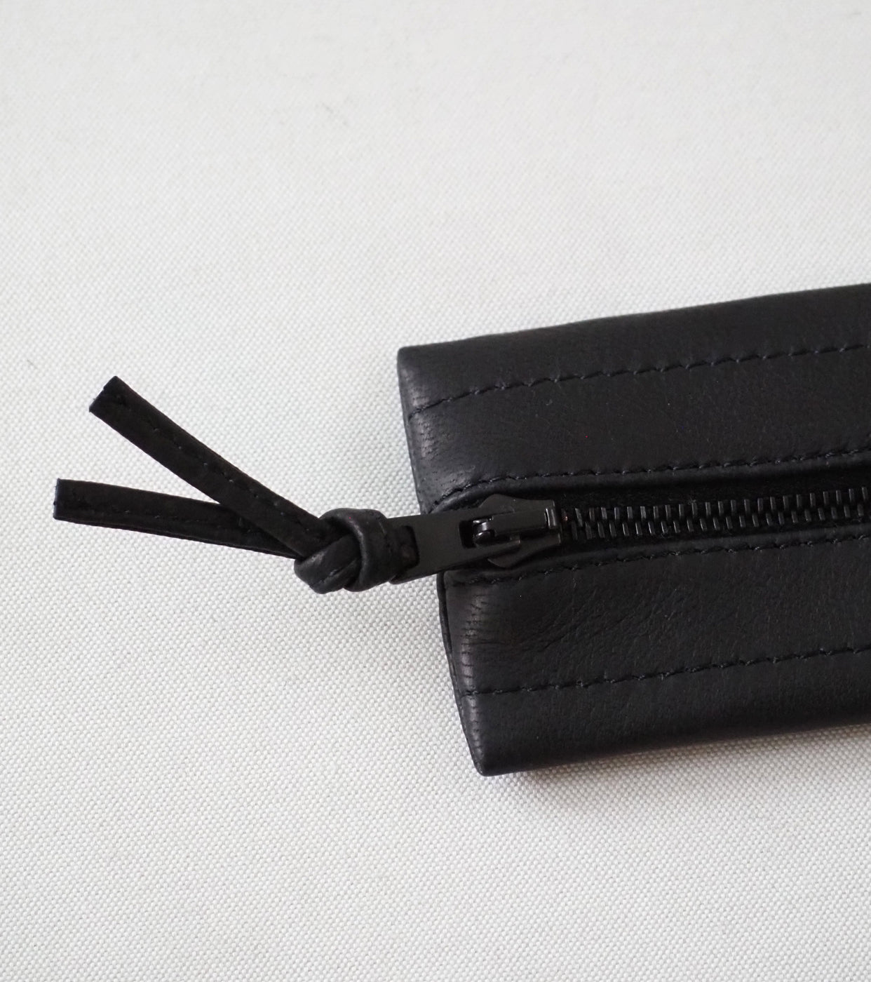 Aeta Double Face Zip Pen Case, Black
