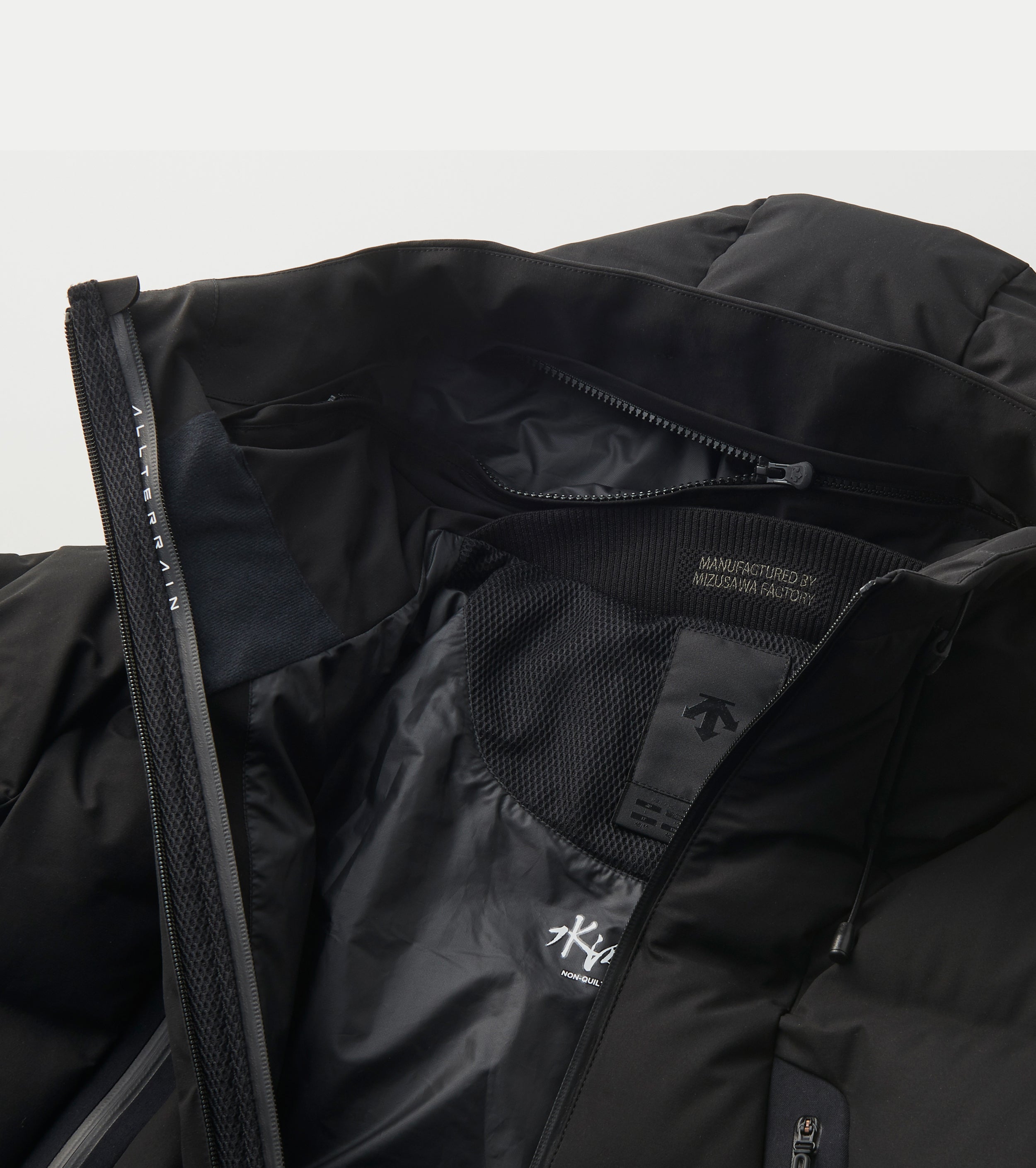 MIZUSAWA DOWN OVERSIZED JACKET "MOUNTAINEER"