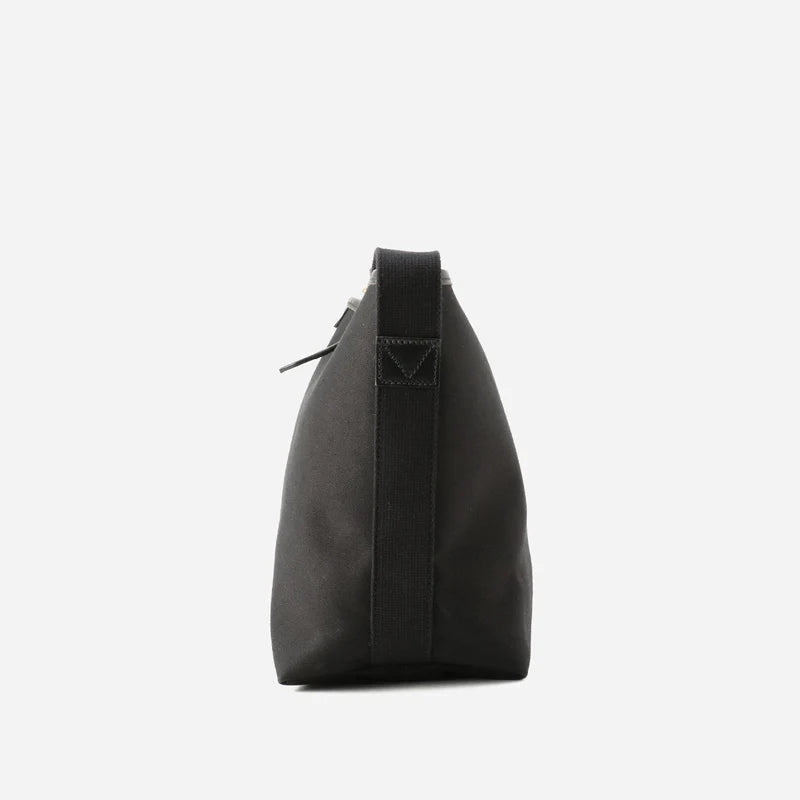 KINROSS Medium, Black