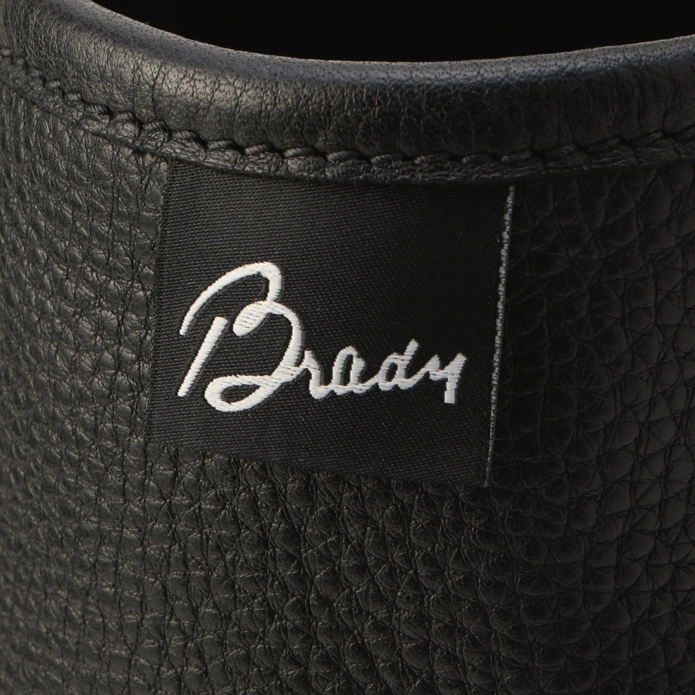 Brady SMALL CARRYALL LEATHER, Black