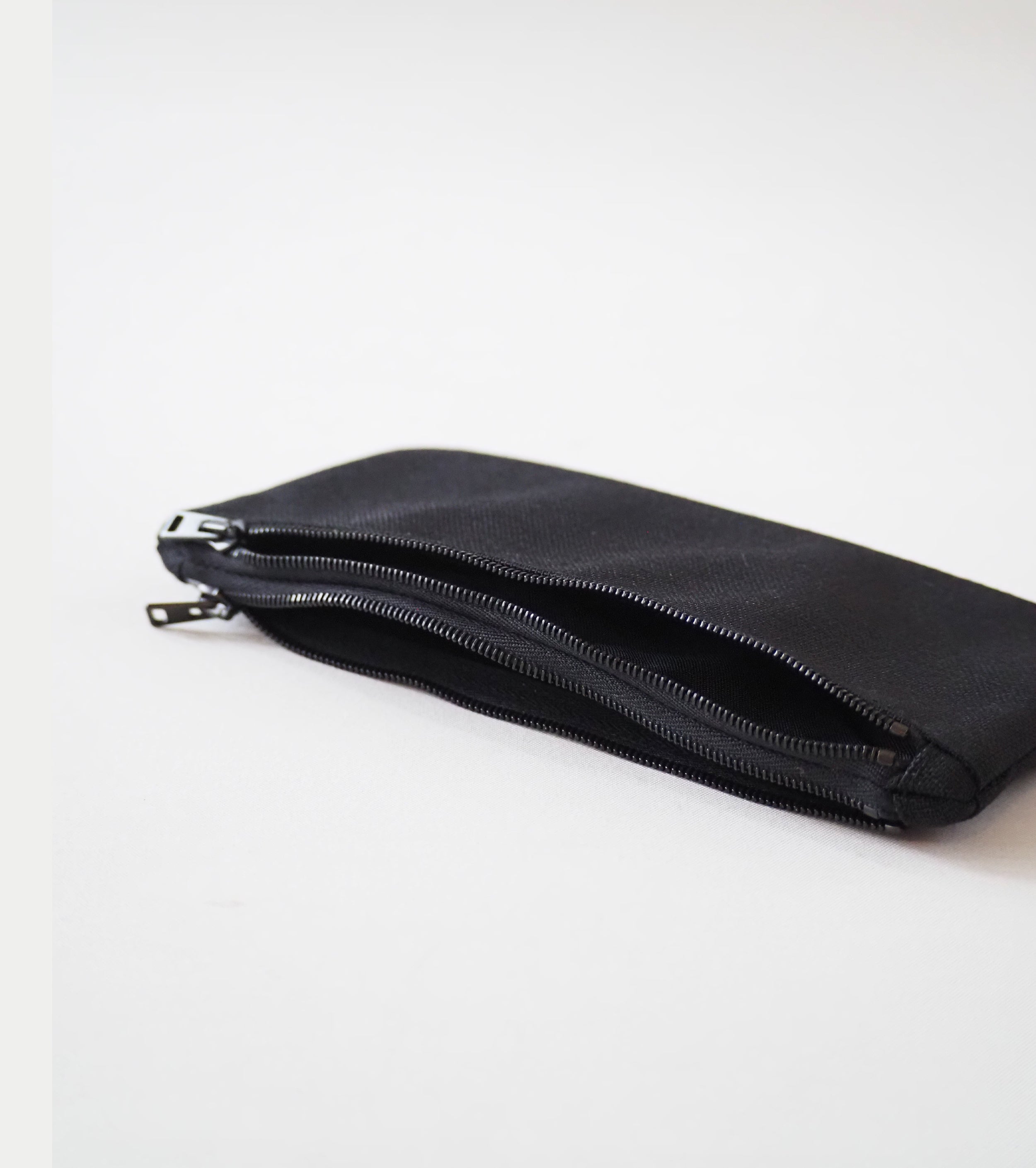 Aeta Pen Case  , Black