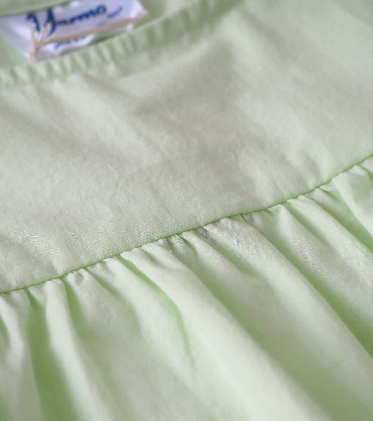 Yarmo Cropped Tabard Cambric , Lime