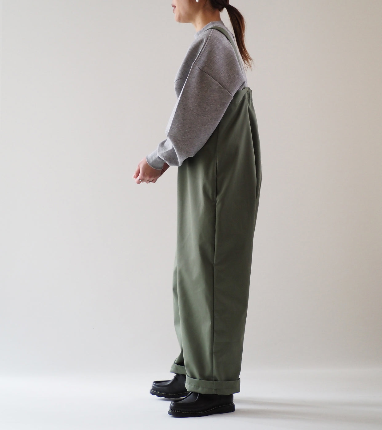 Yarmo High Rise Brace Trousers, Military Green