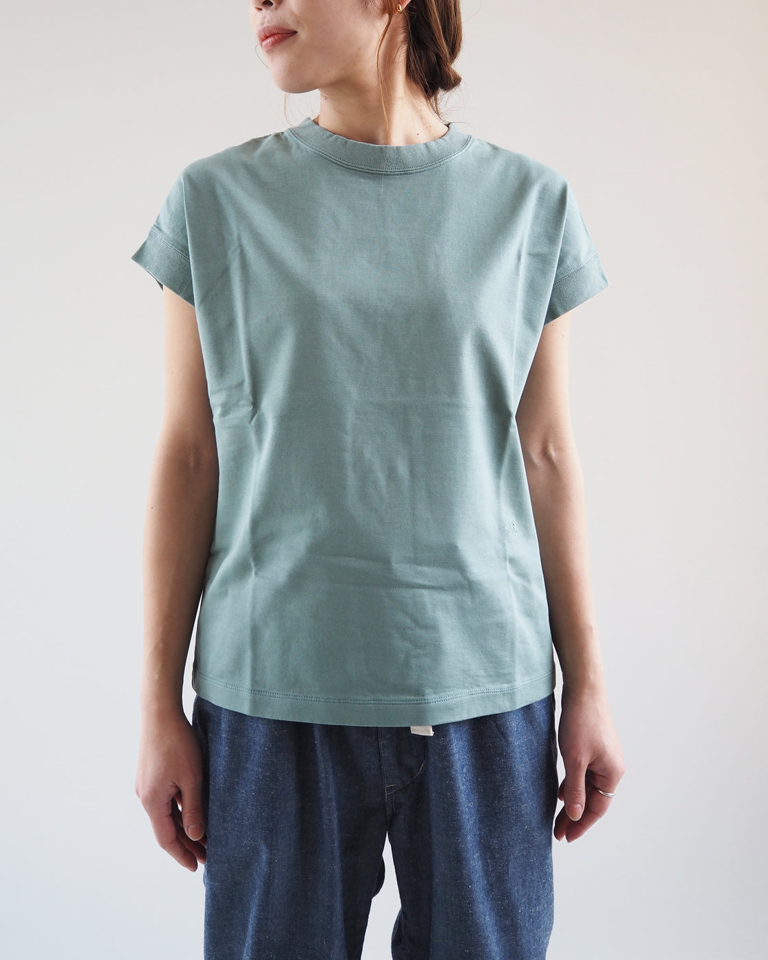 Cropped Sleeve Tee, Slate Green