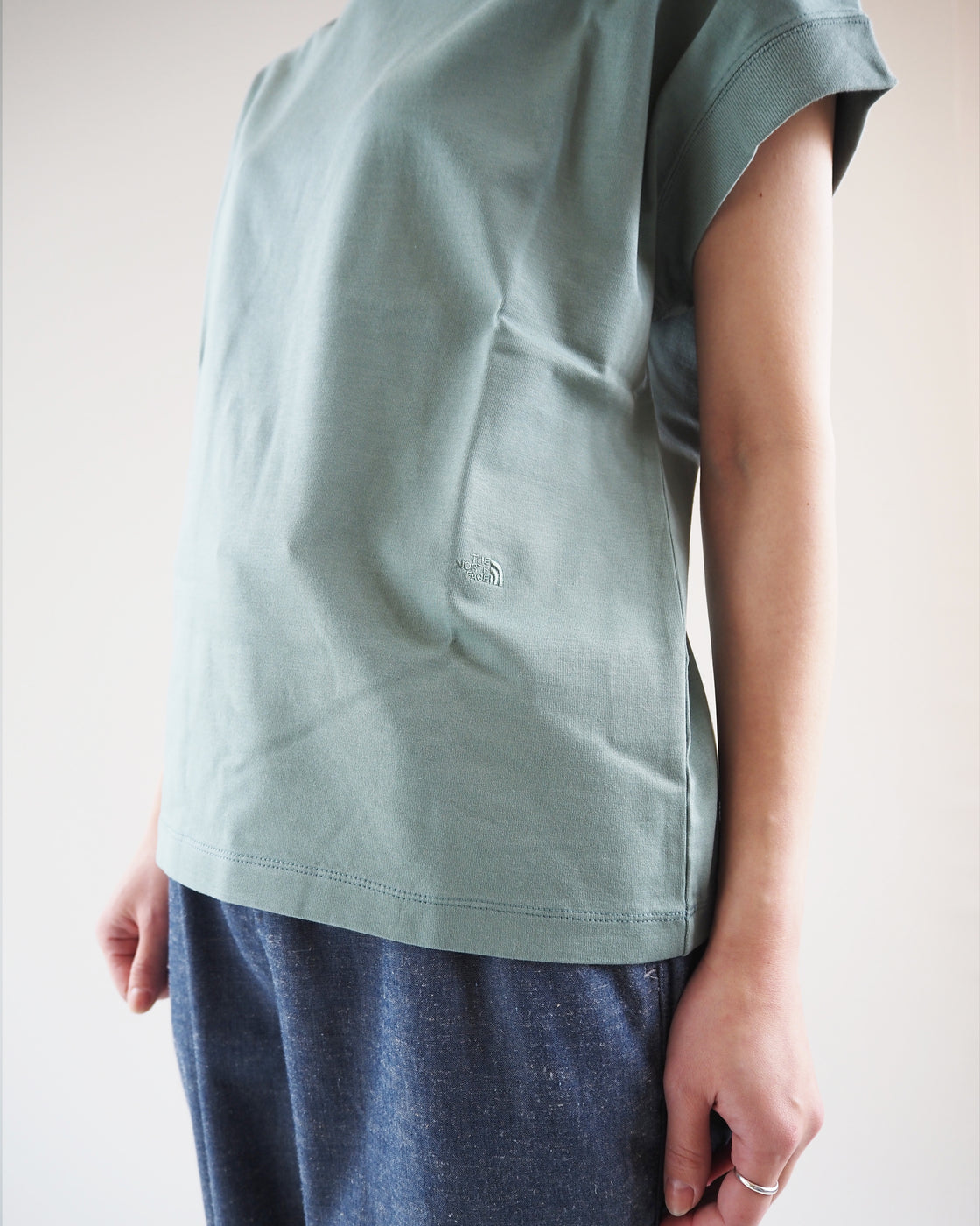 Cropped Sleeve Tee, Slate Green