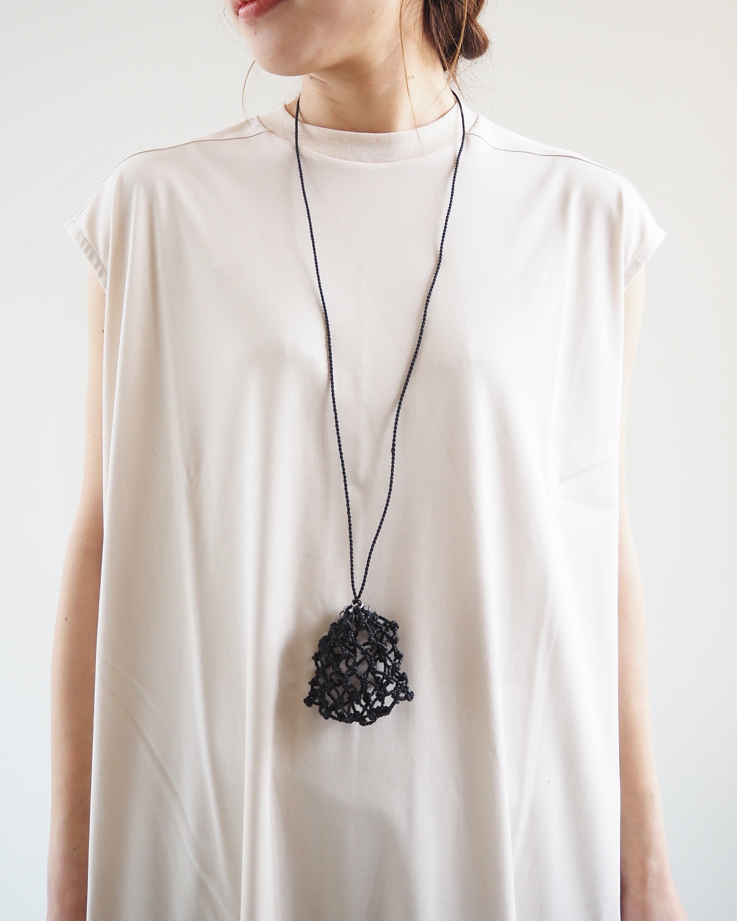 Earphone holder, Black