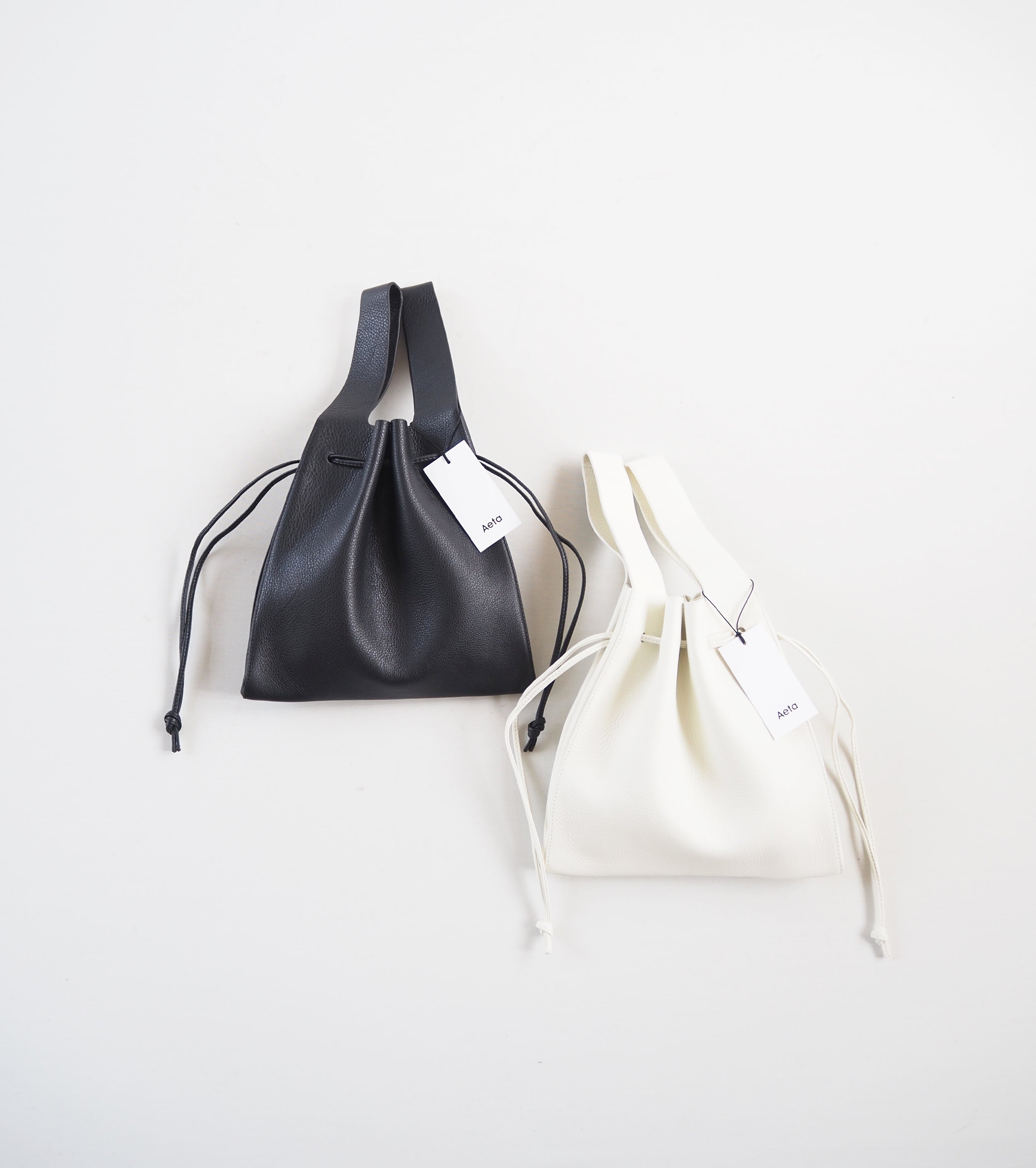 Aeta TOTE : S,White