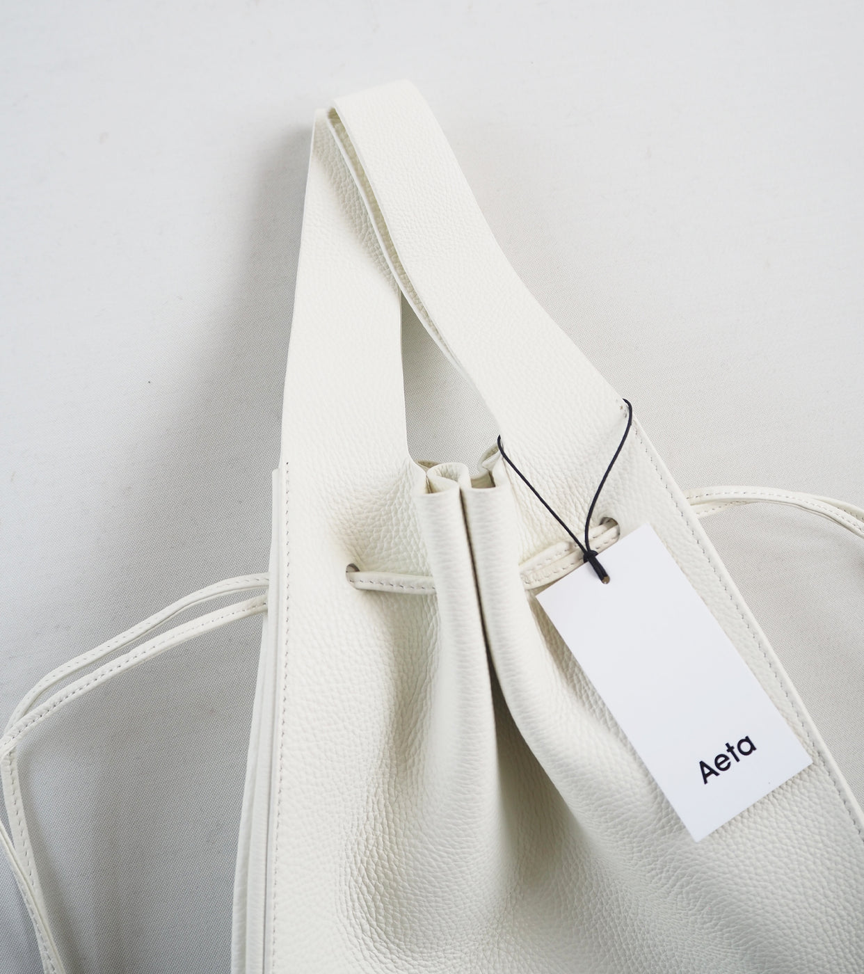 Aeta トート：S, White