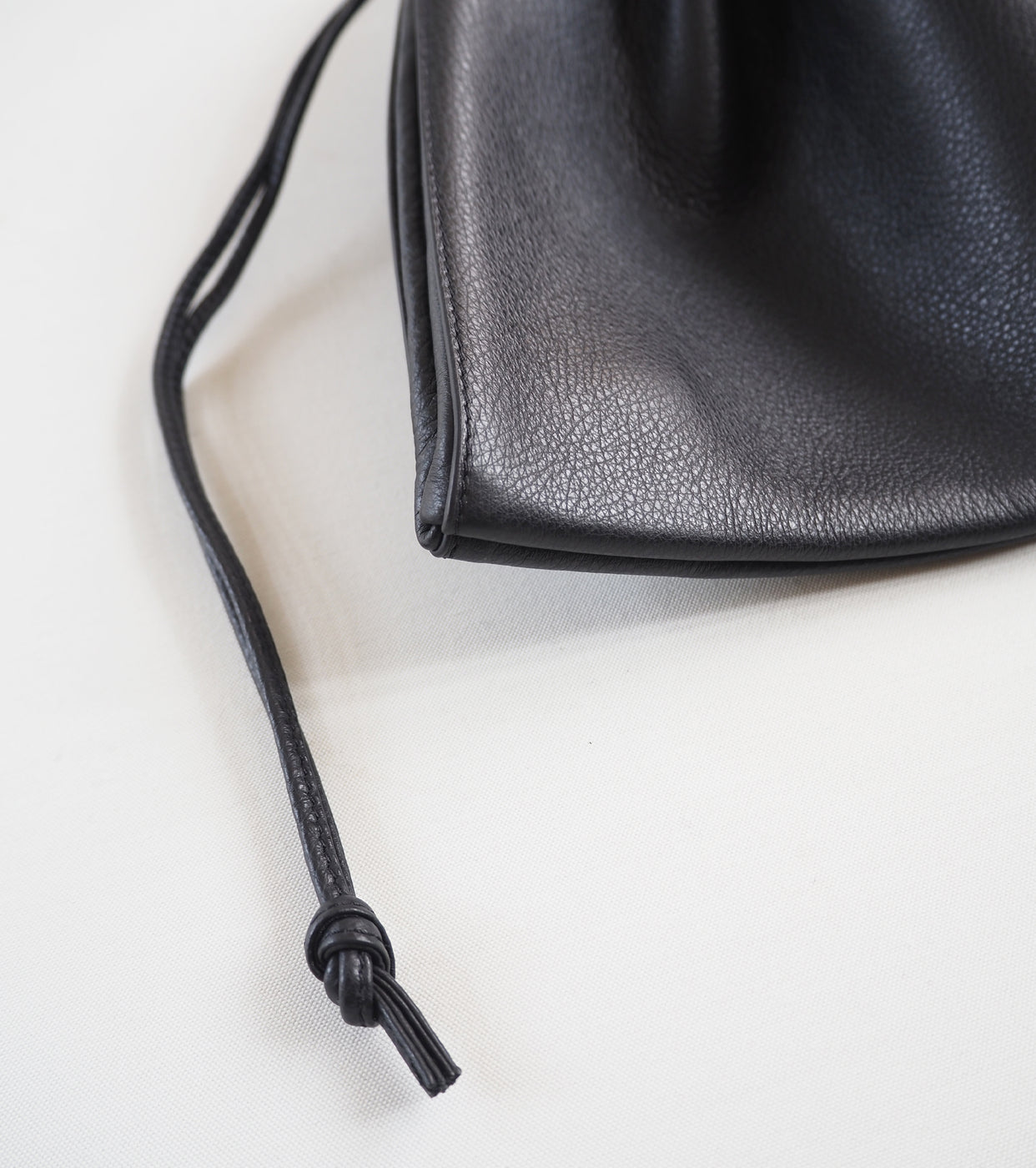 Aeta TOTE : S,Black