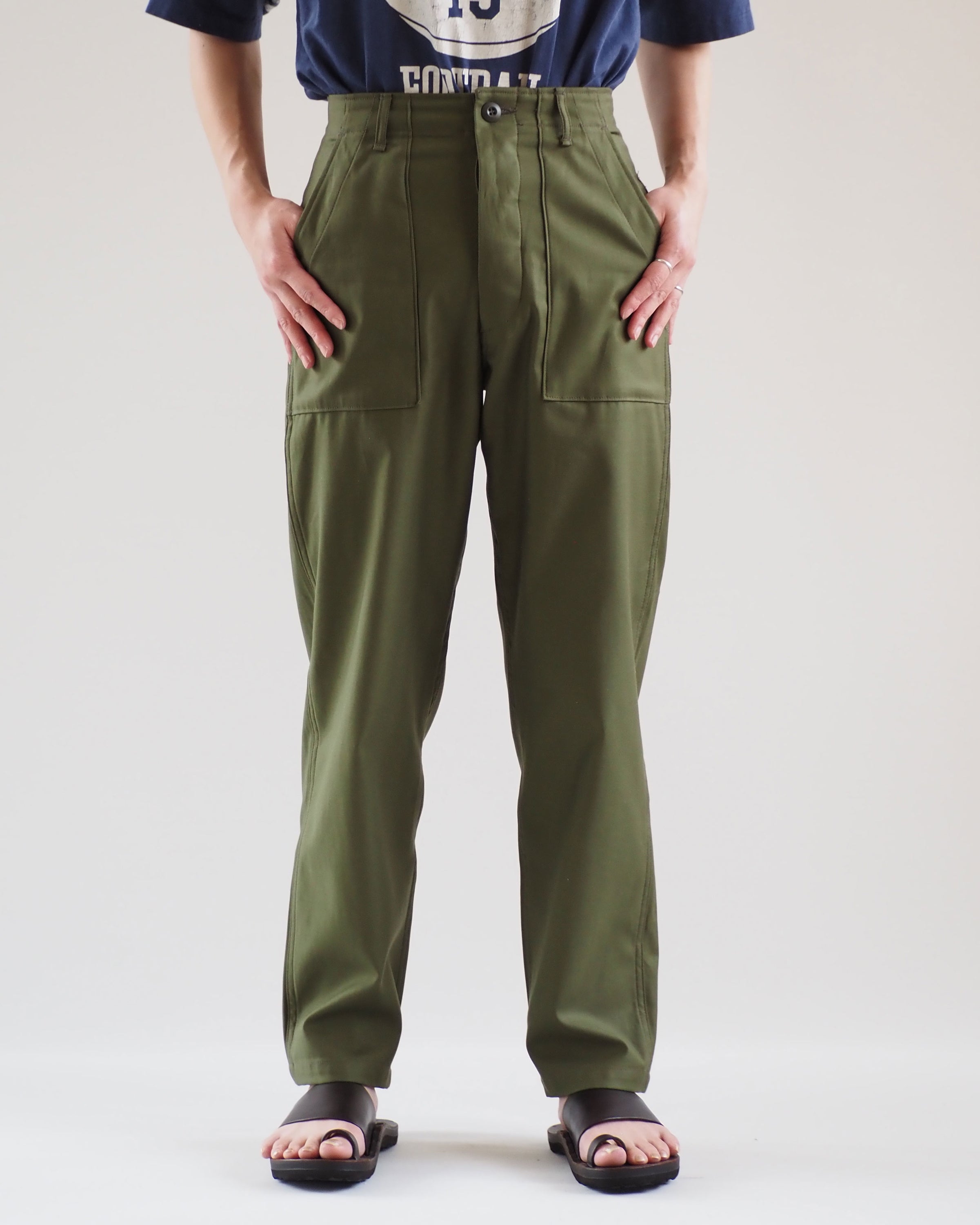 Subin cotton back satin baker pants, Khaki