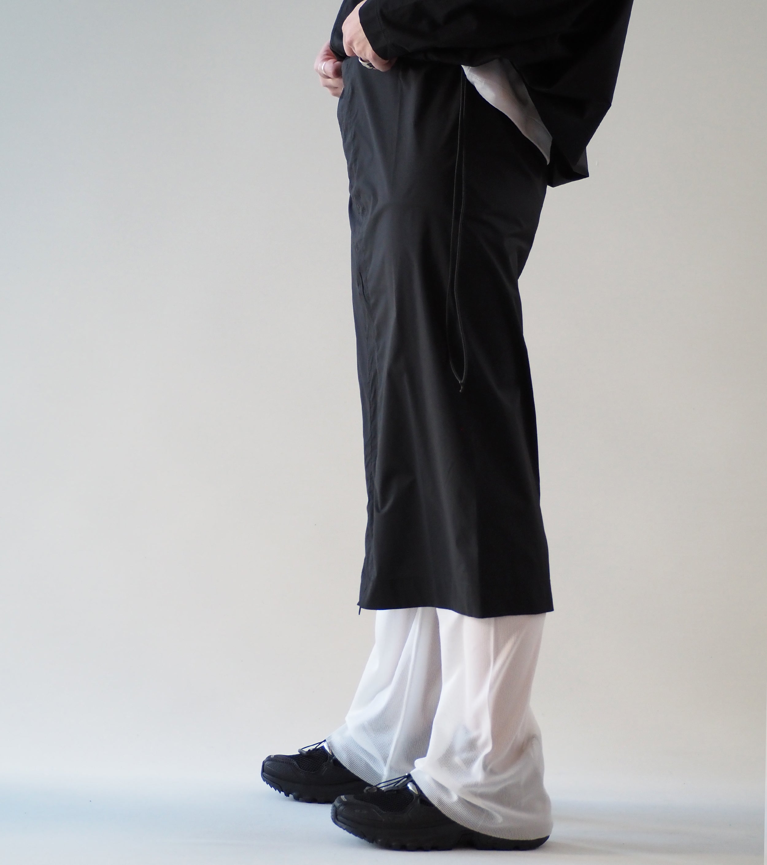 ALWEL Light Weight Covered Skirt, Black