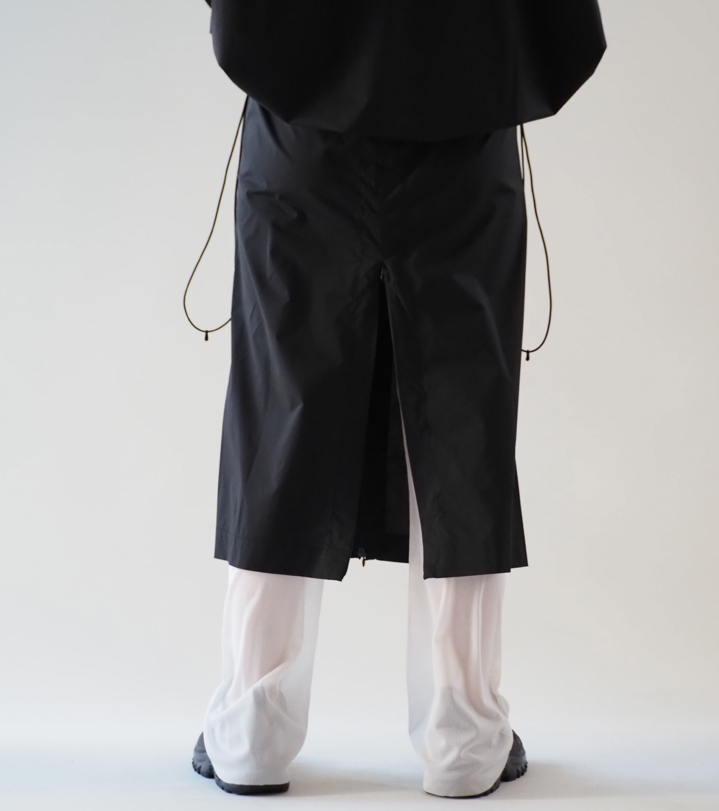 ALWEL Light Weight Covered Skirt, Black