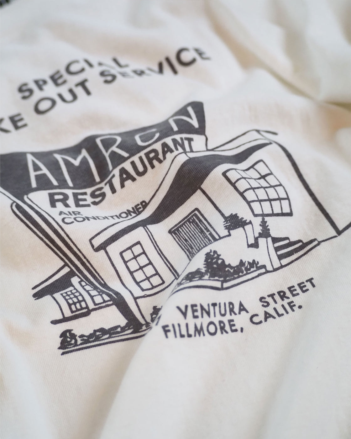 Souvenir Print Seamless Tee Shirt, Off White