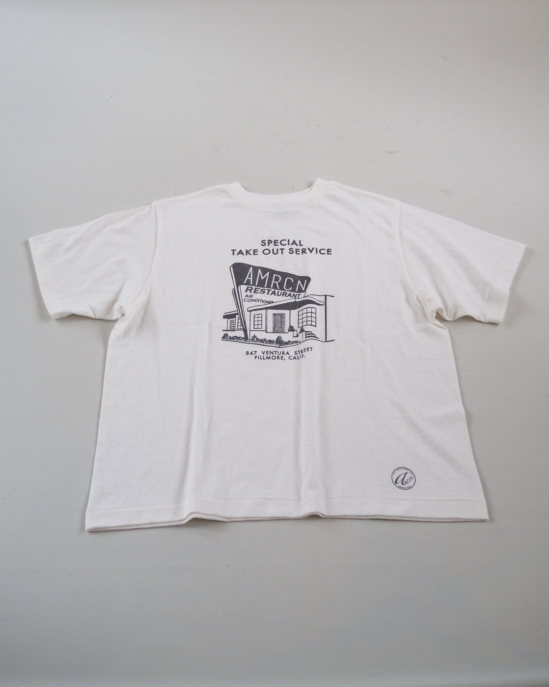 Souvenir Print Seamless Tee Shirt, Off White