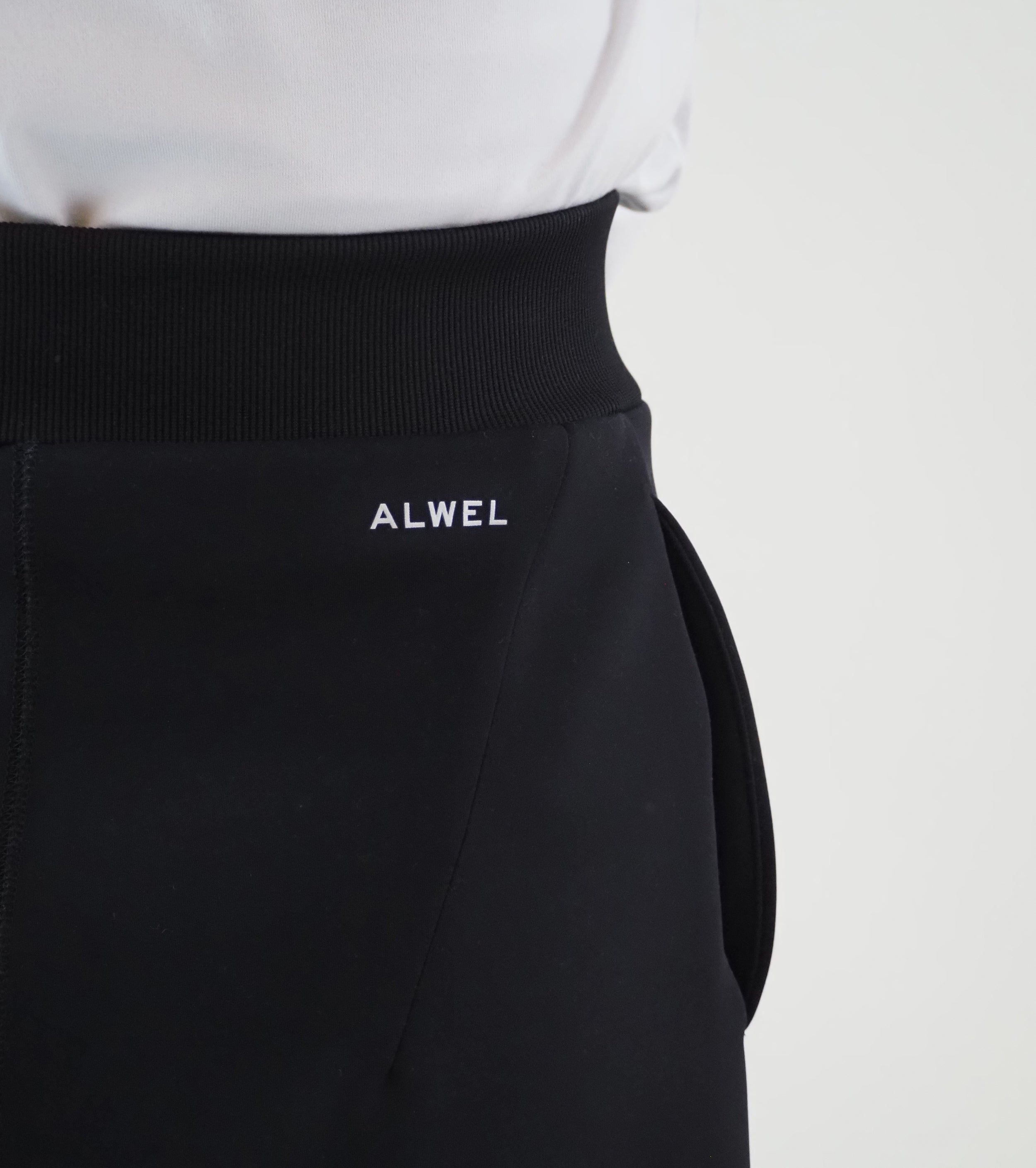 ALWEL  PEG PANTS, Black