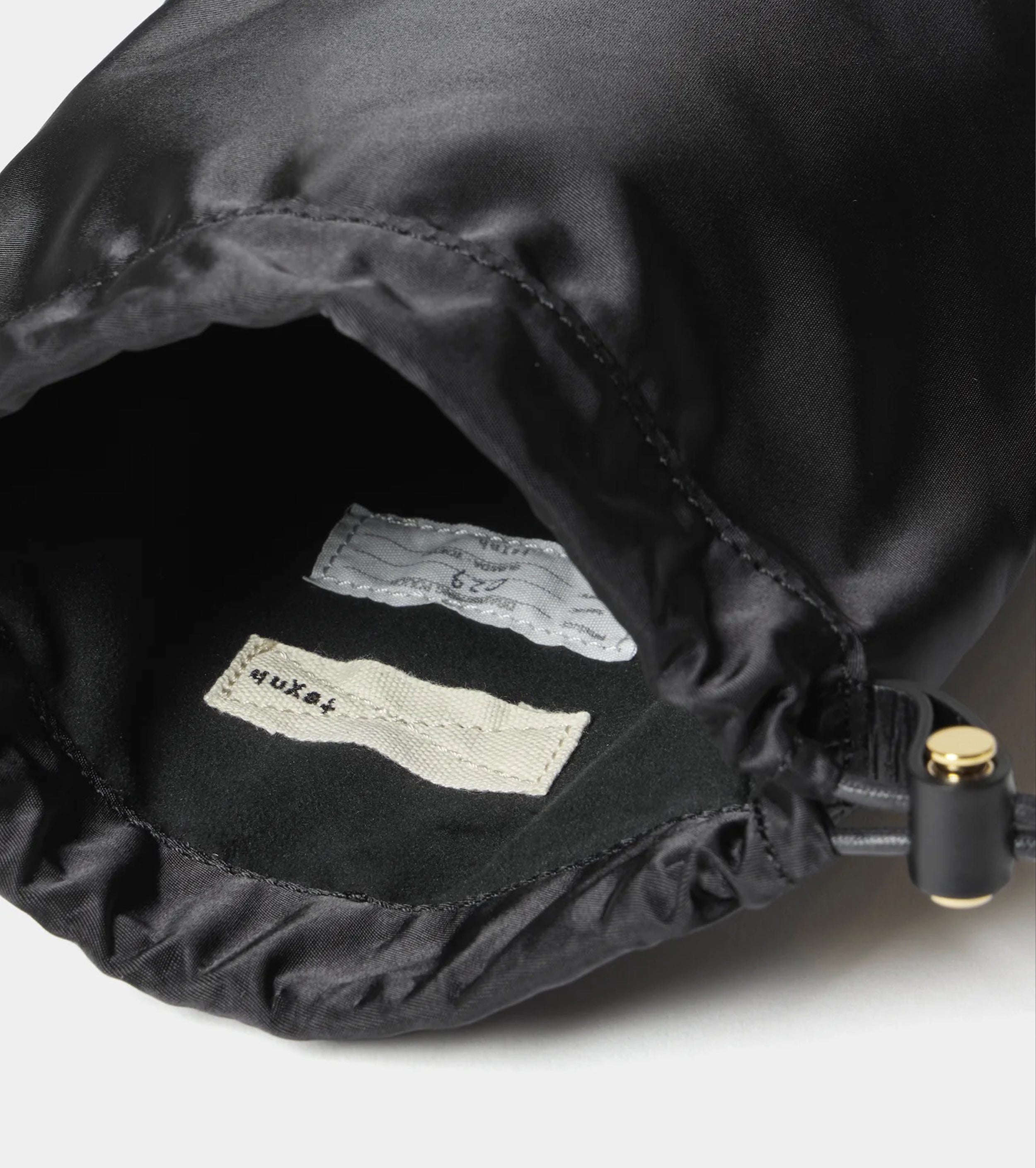 Texnh CLASSIC DRAWSTRING POUCH , Black