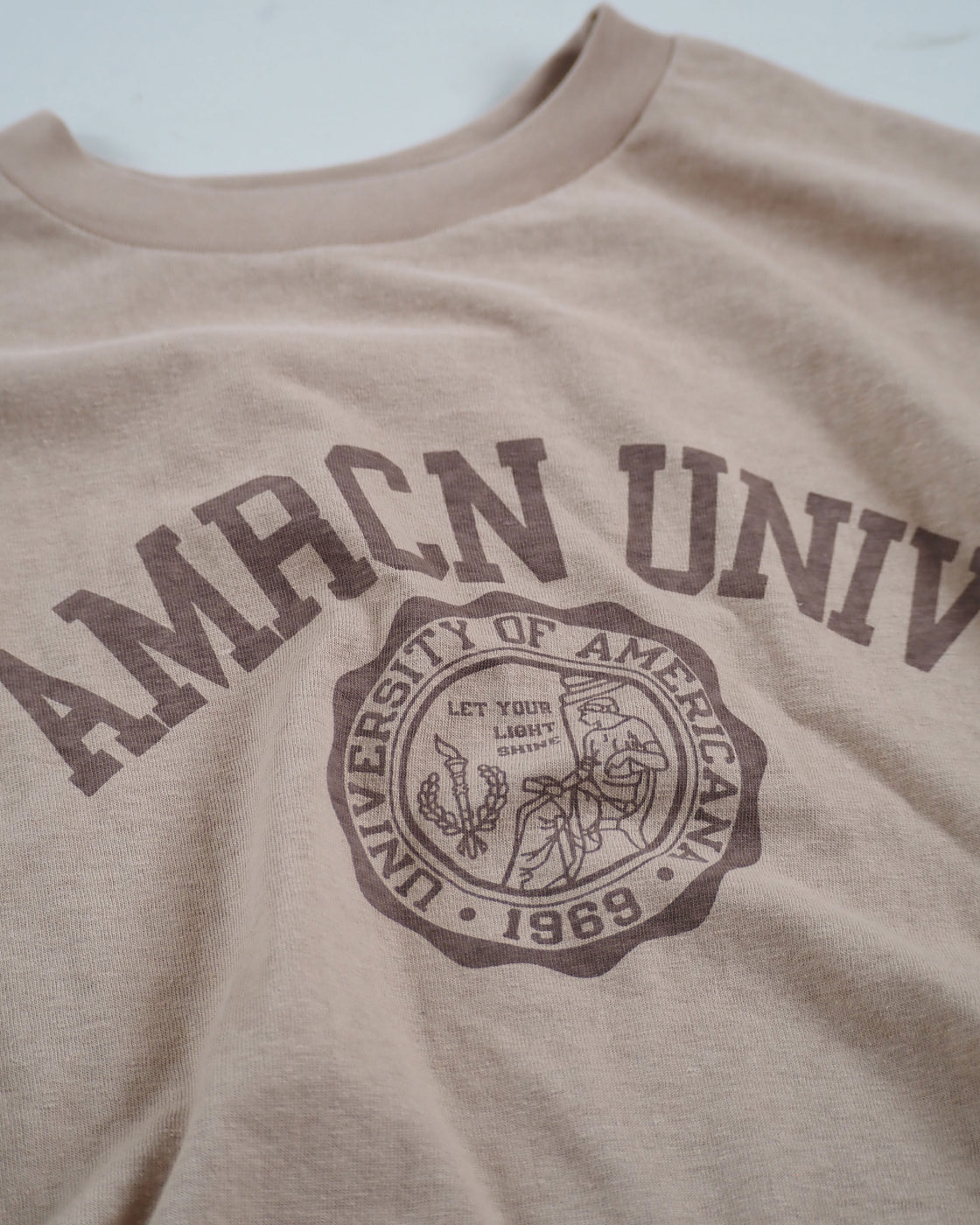Souvenir Print Seamless Tee Shirt, Lt Coffee