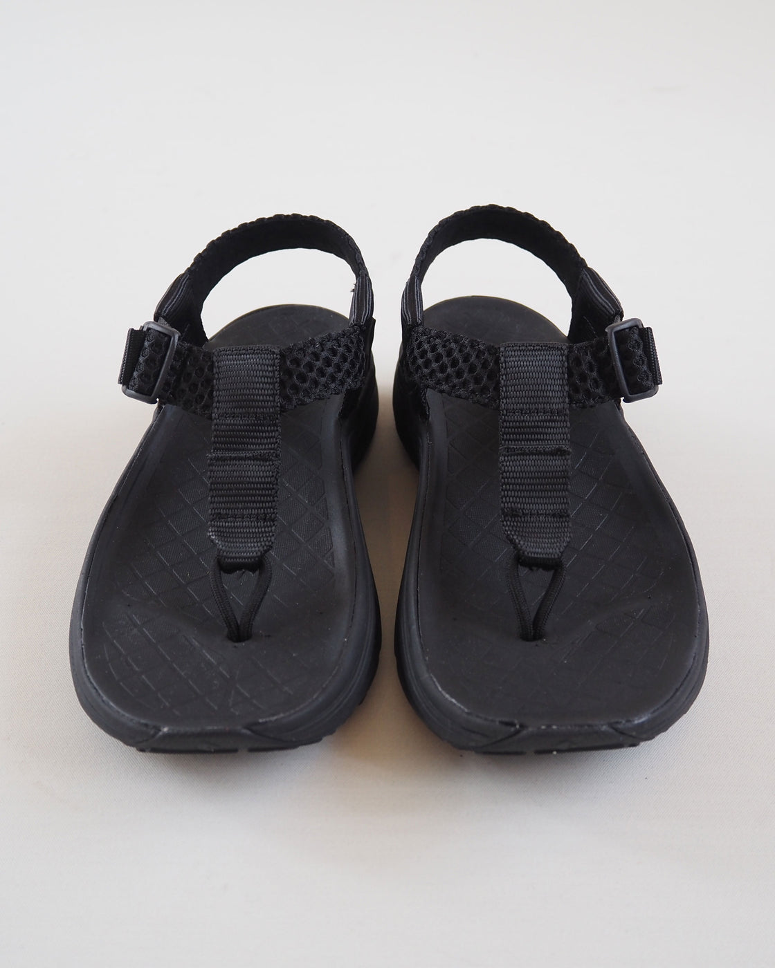 mguu,Black