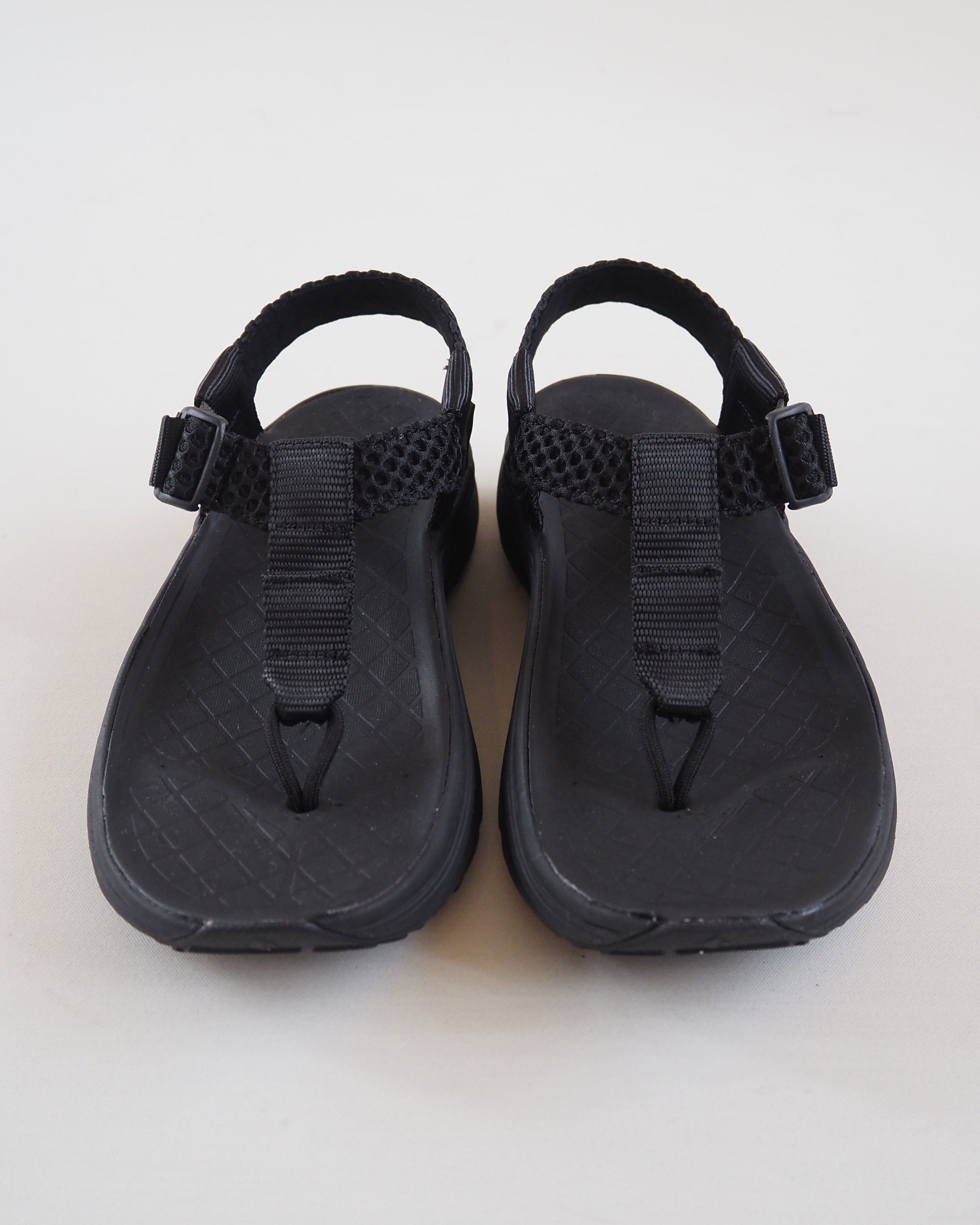 mguu,Black