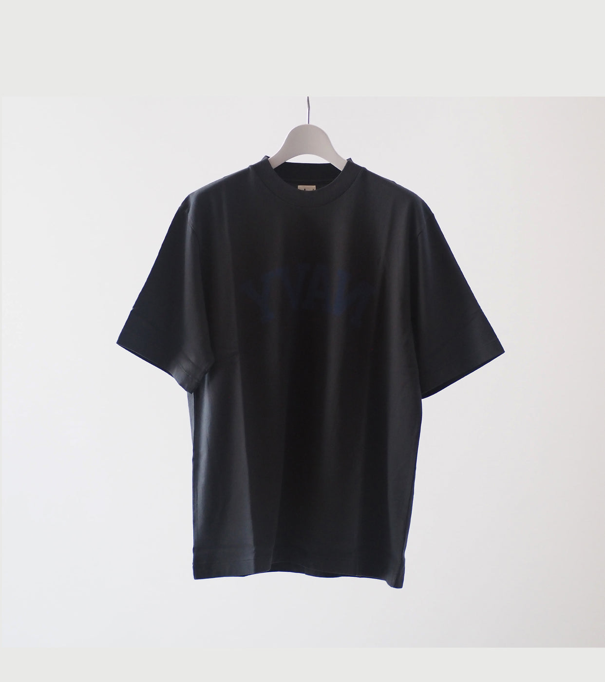 blurhms ROOT STOCK Navyblue Printed Tee shirt Standard ,Ink Black