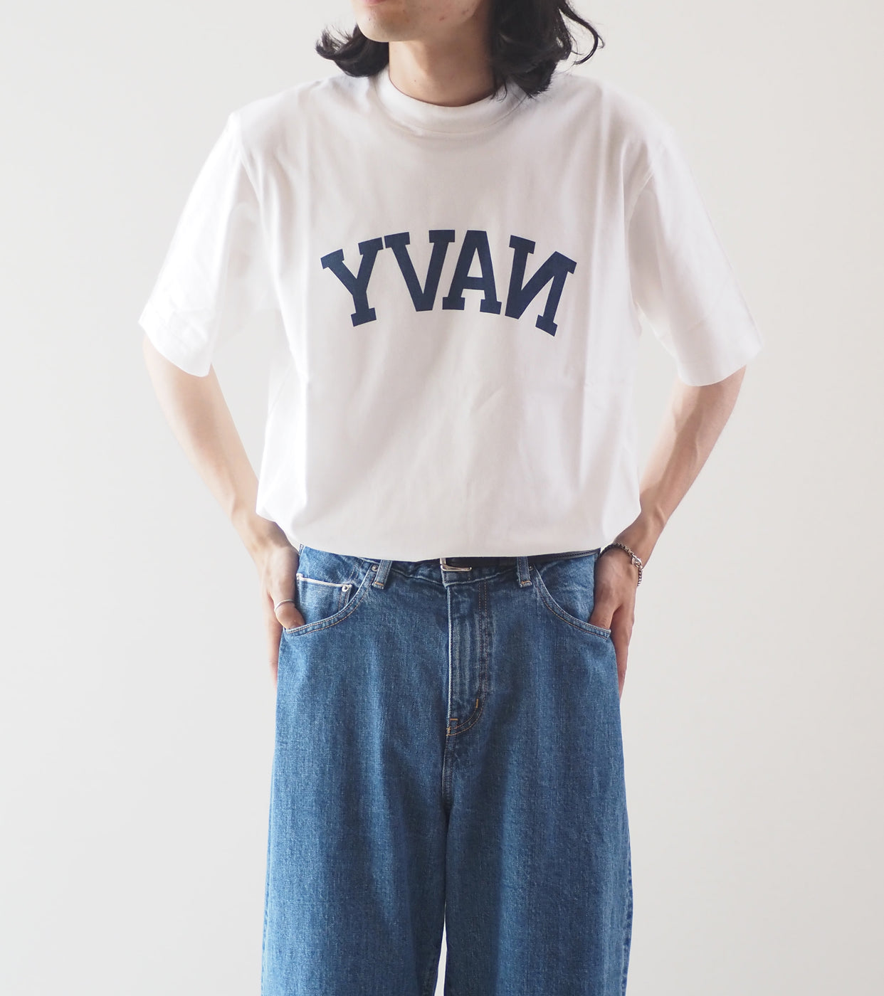 blurhms ROOT STOCK Navyblue Printed Tee shirt Standard , White