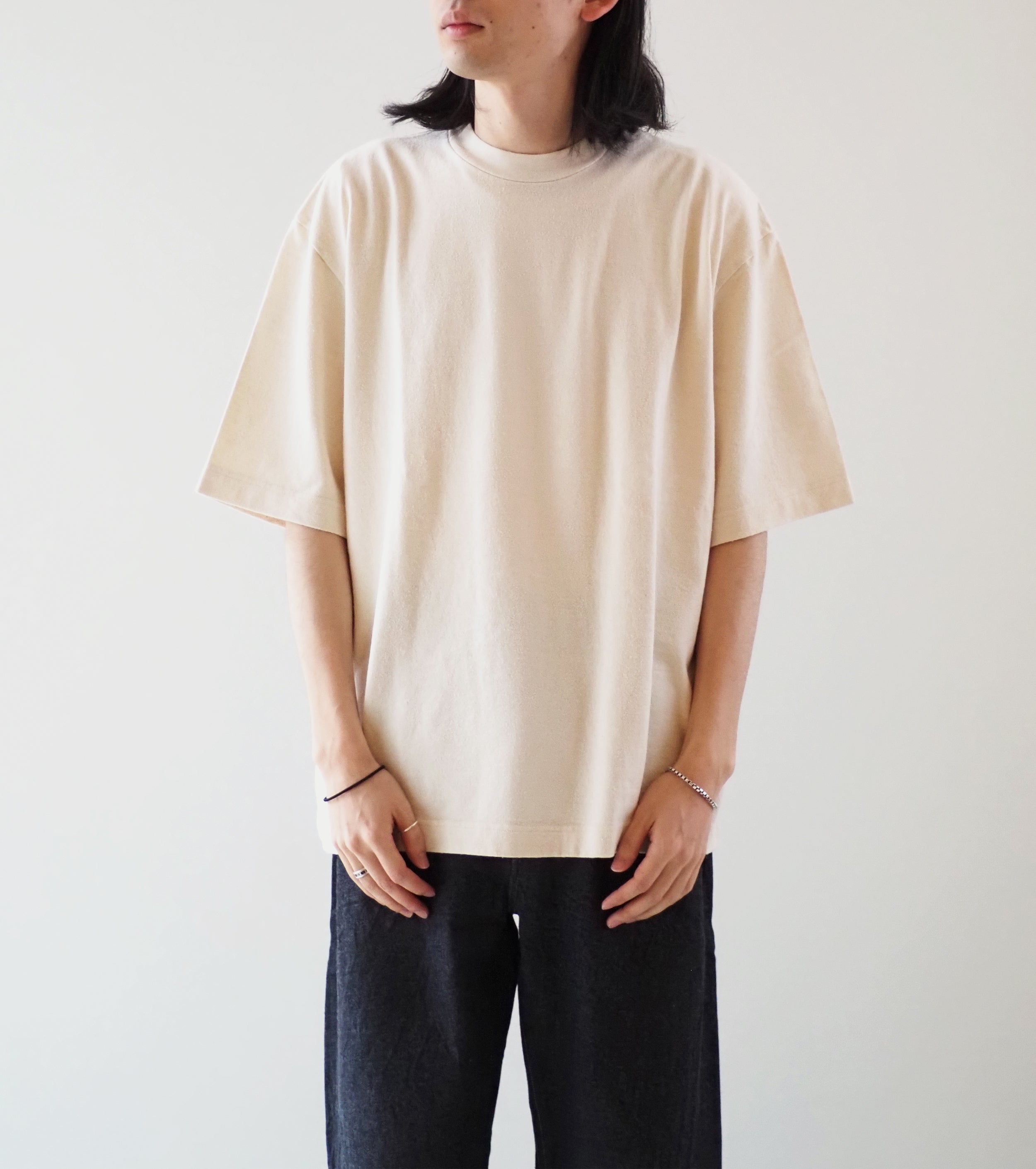 blurhms Cotton Silk Nep Plain Tee Shirt , Ivory – Navyblue