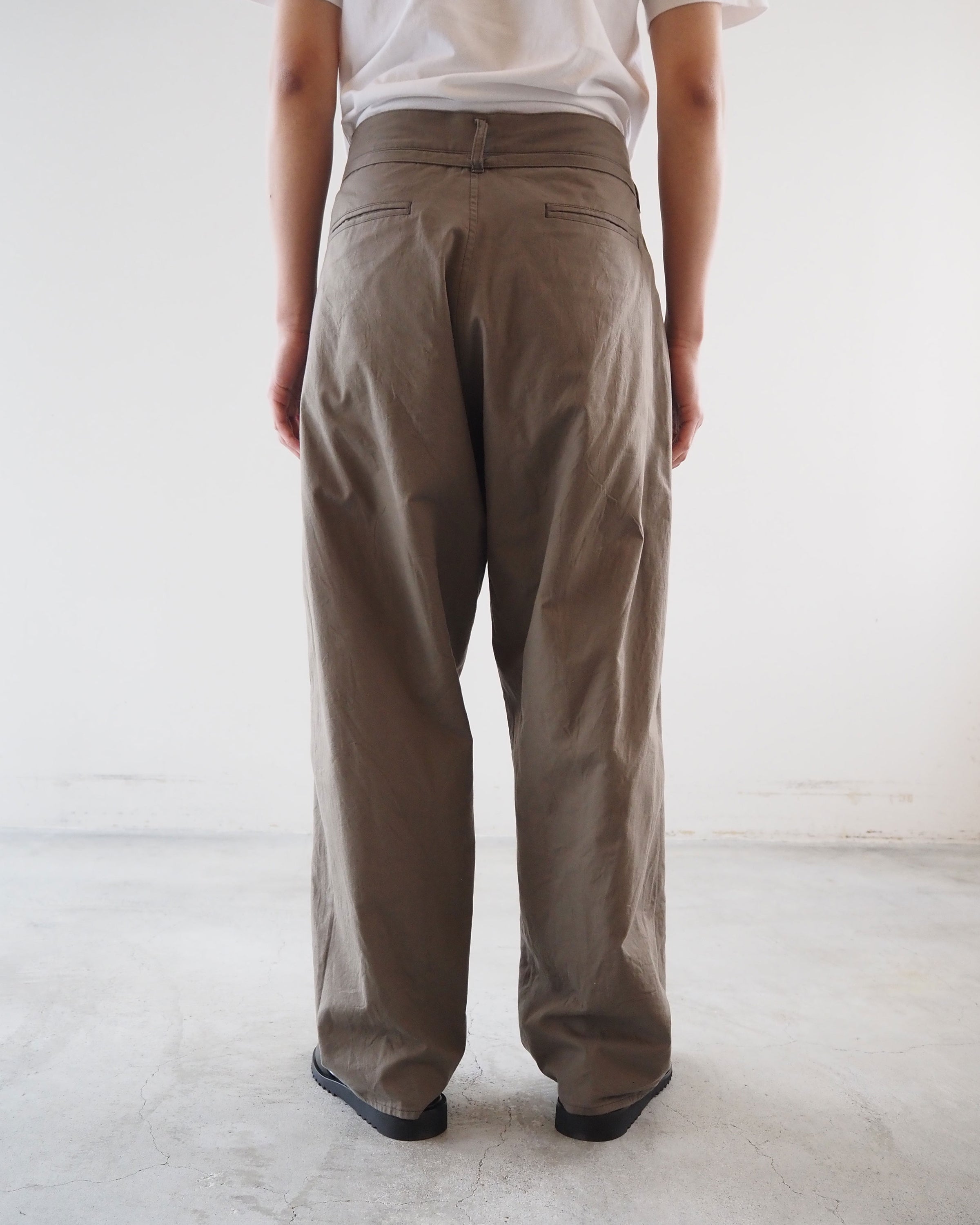 Selvage Twill Button Tuck Easy Pants, Sage