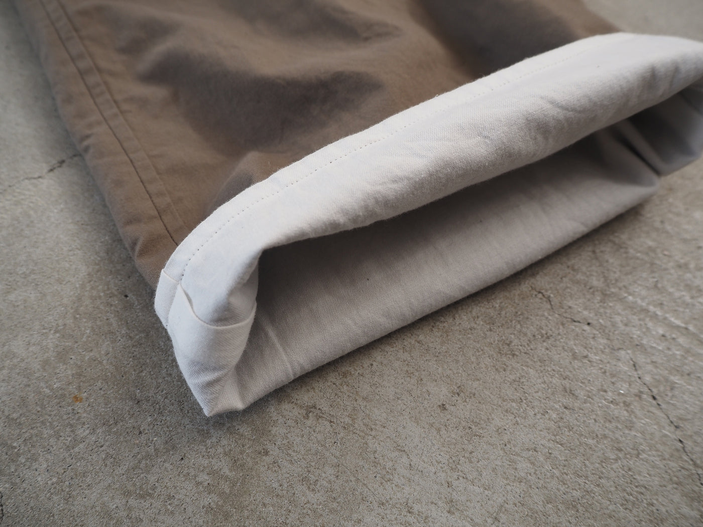 Selvage Twill Button Tuck Easy Pants, Sage