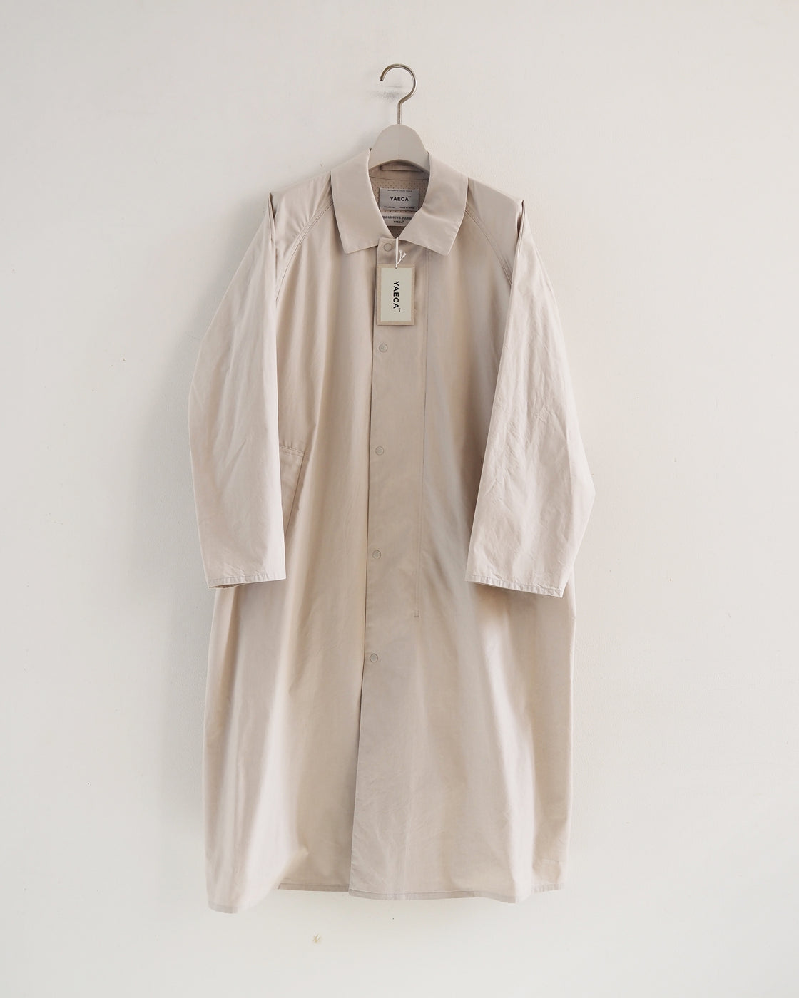 Zip and button coat, Kusaki Gray