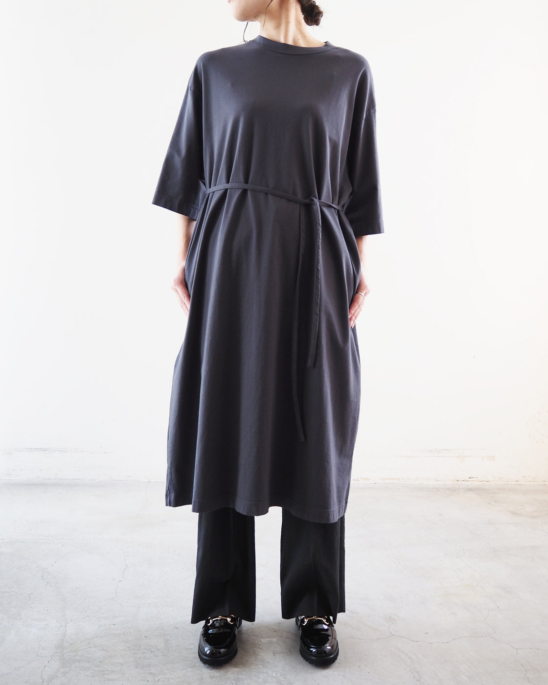 high gauge plating Dress, Charcoal